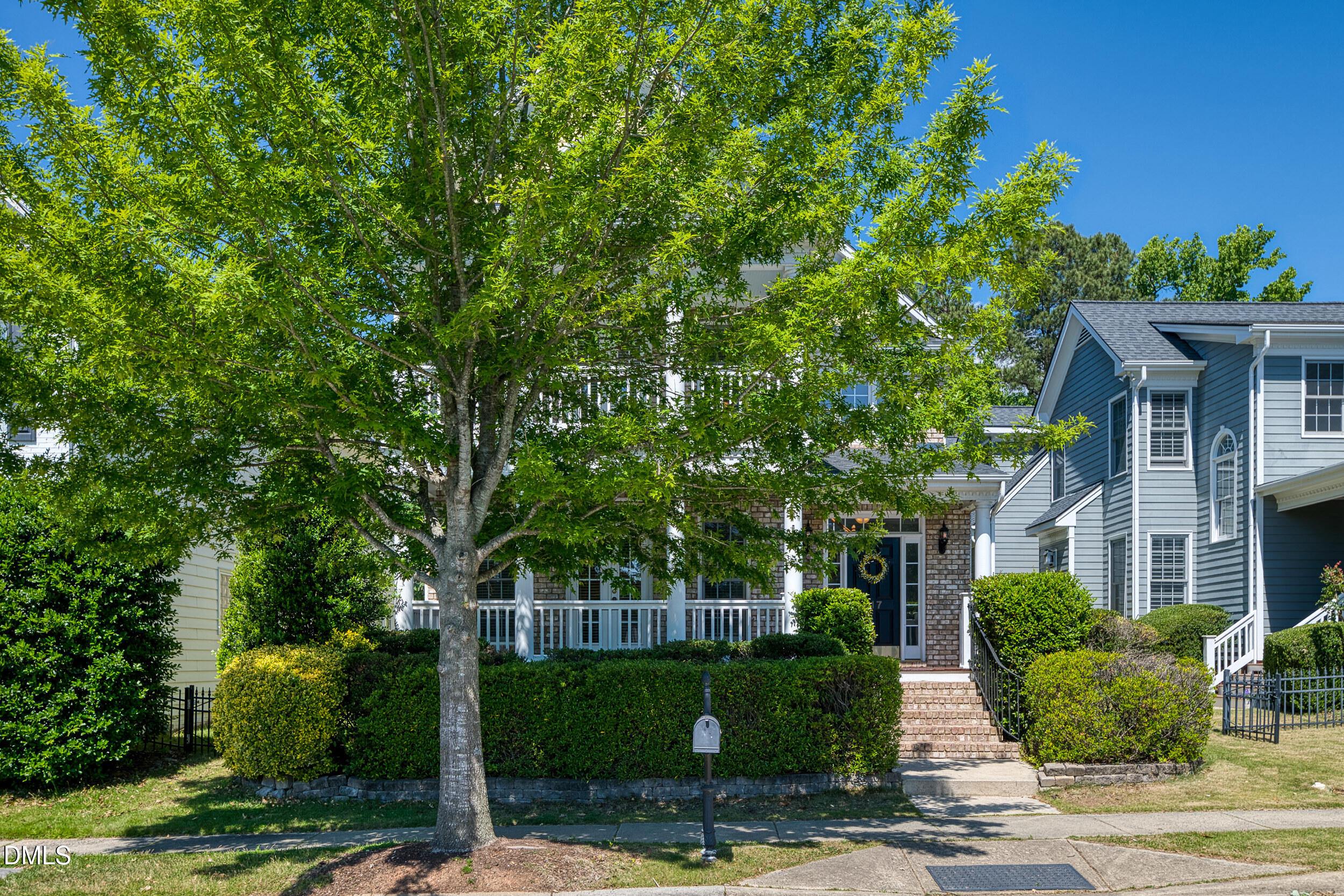 517 Commons Walk Circle