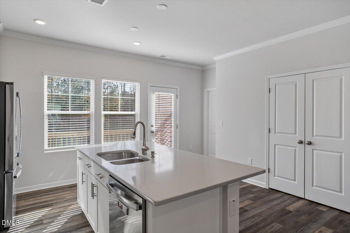 3025 Castle Loch Lane