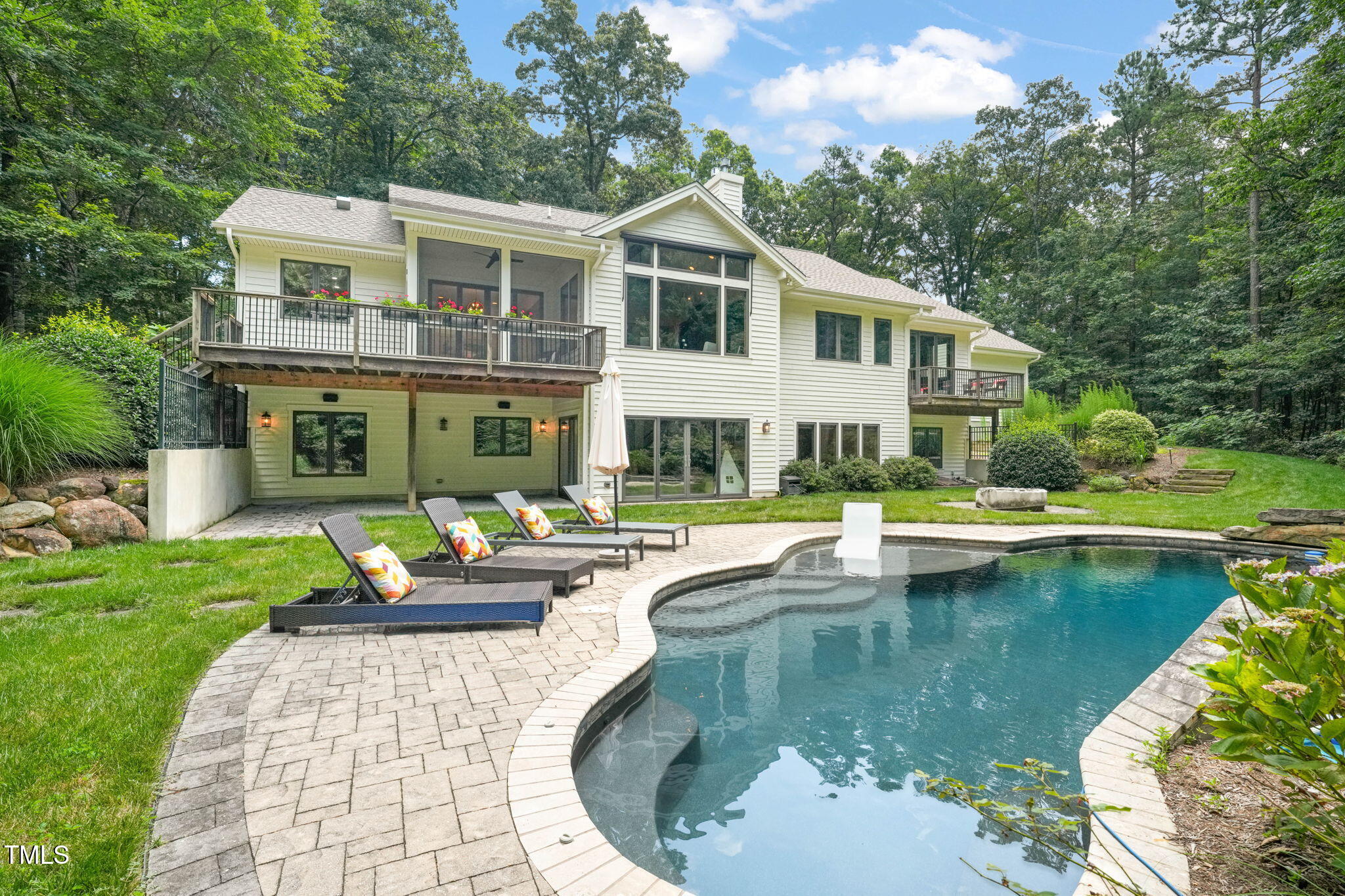 3707 Stonegate Drive