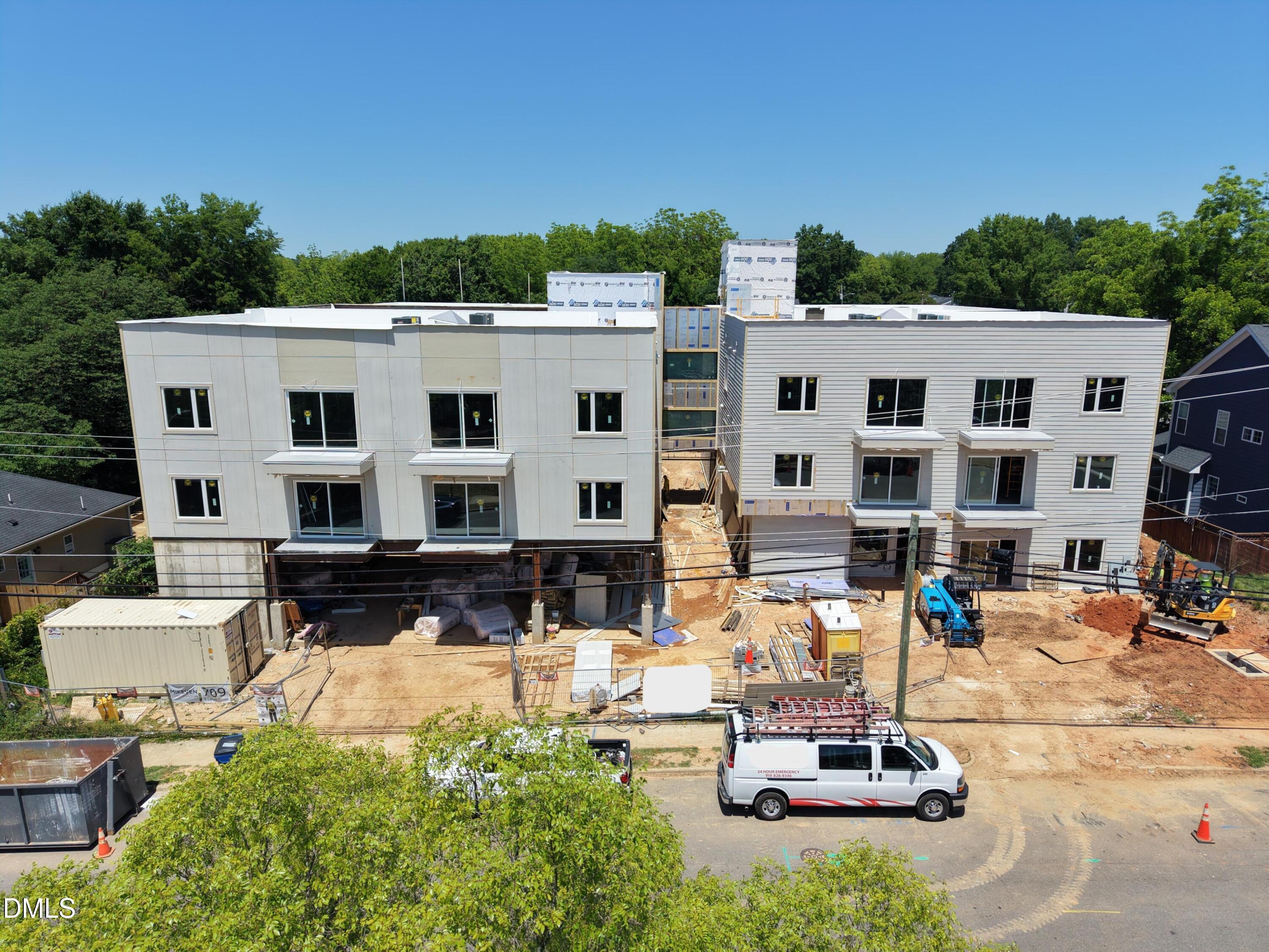 709 E Lenoir Street 304