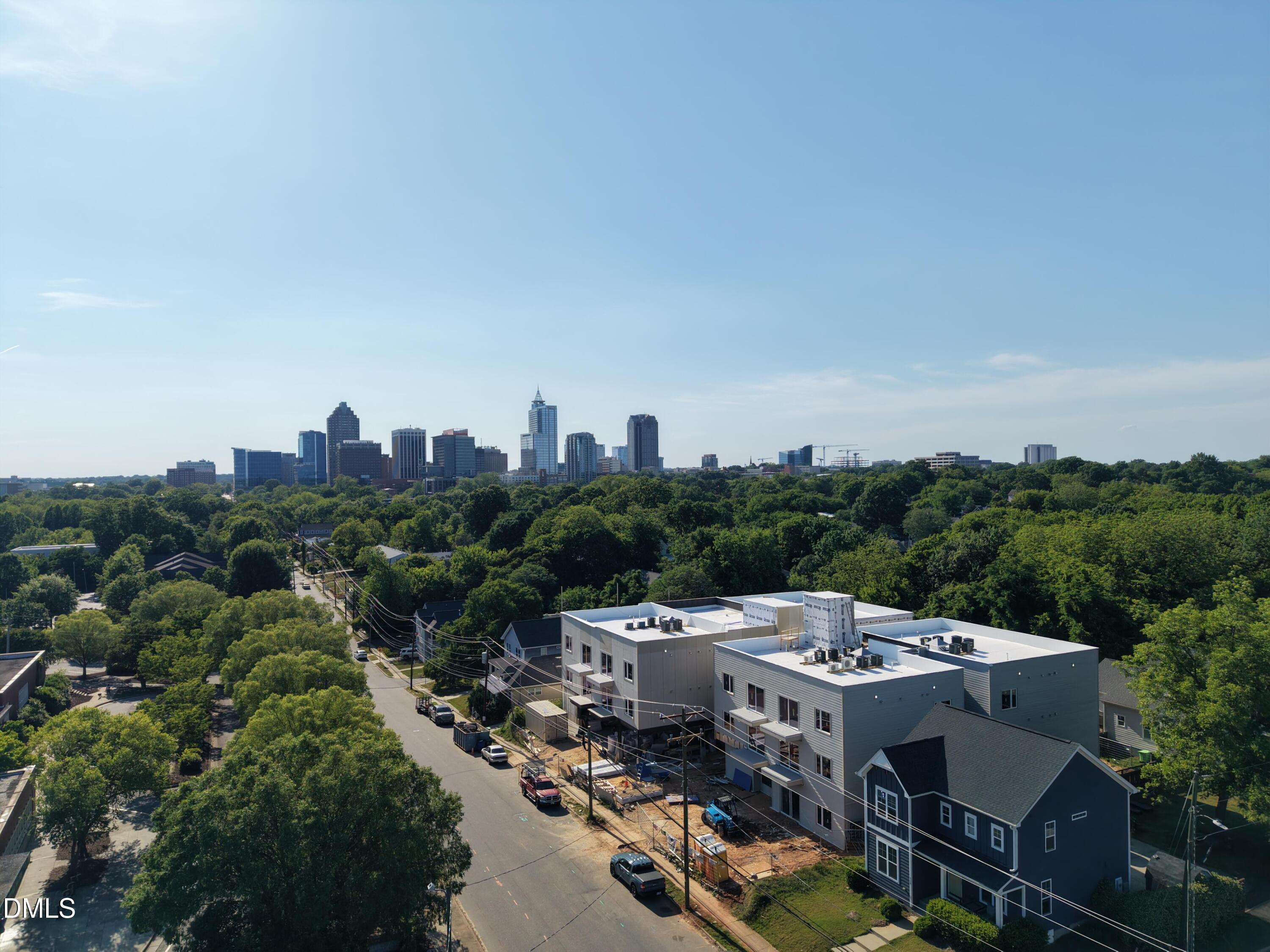 709 E Lenoir Street 304
