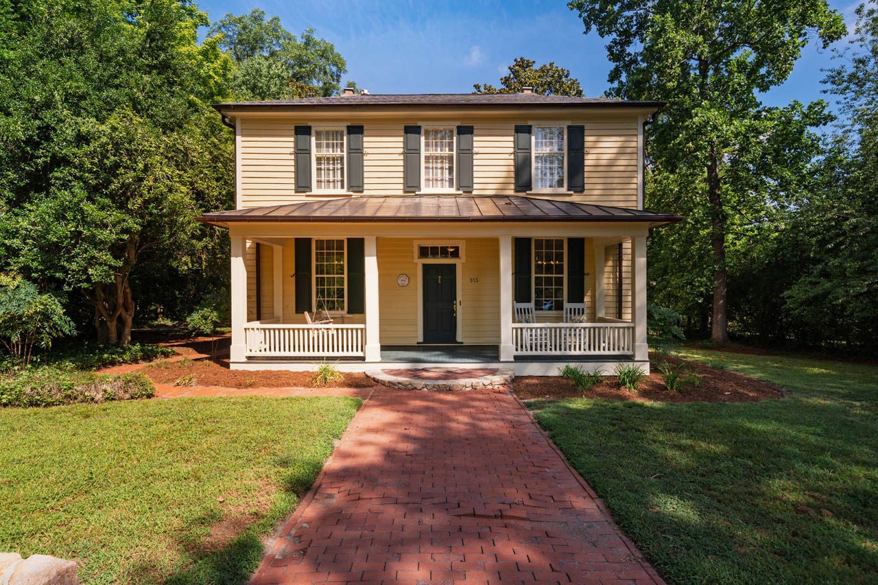 513 E East Franklin Street
