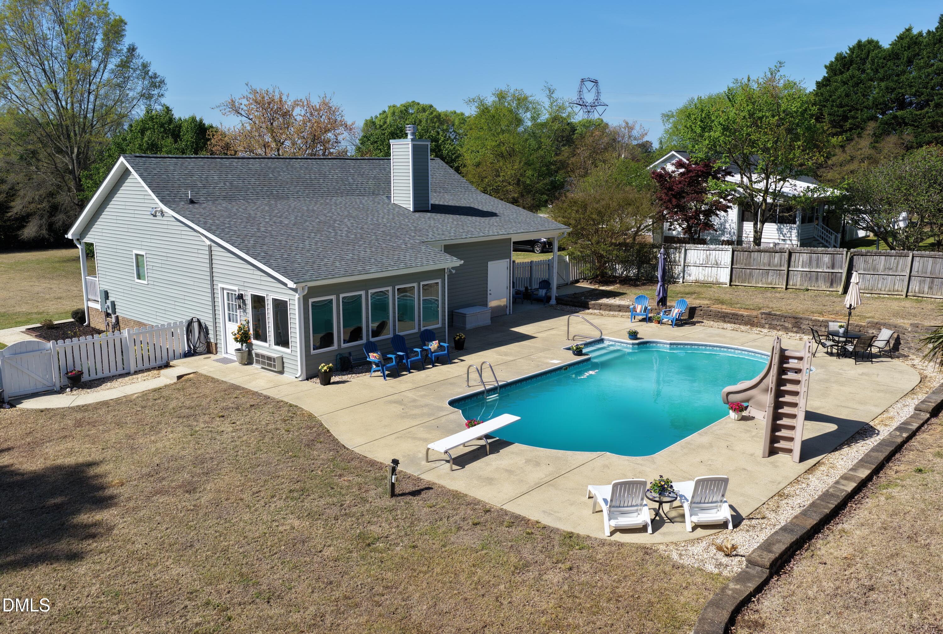 1303 Cornwallis Road