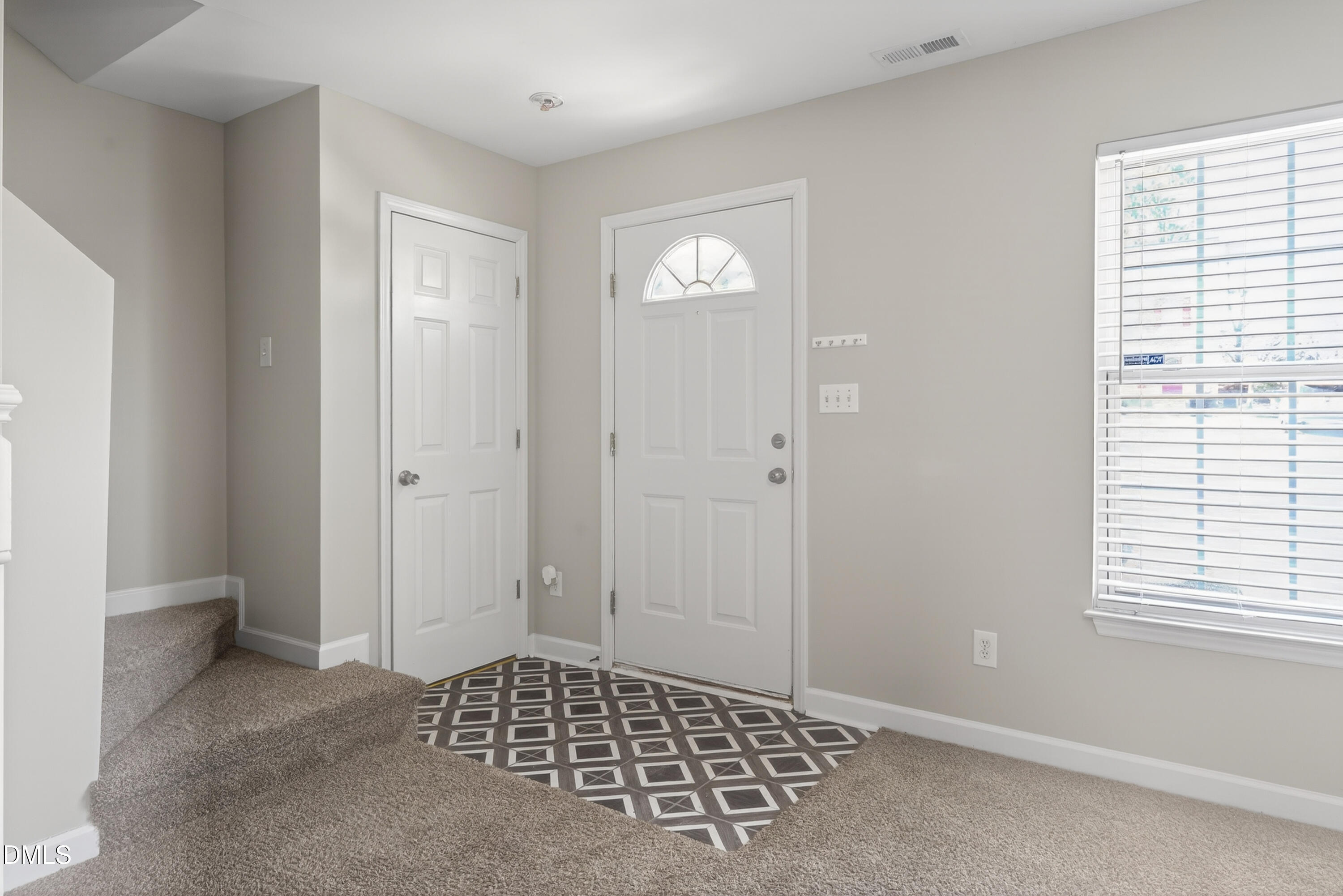 1601 Briarmont Court