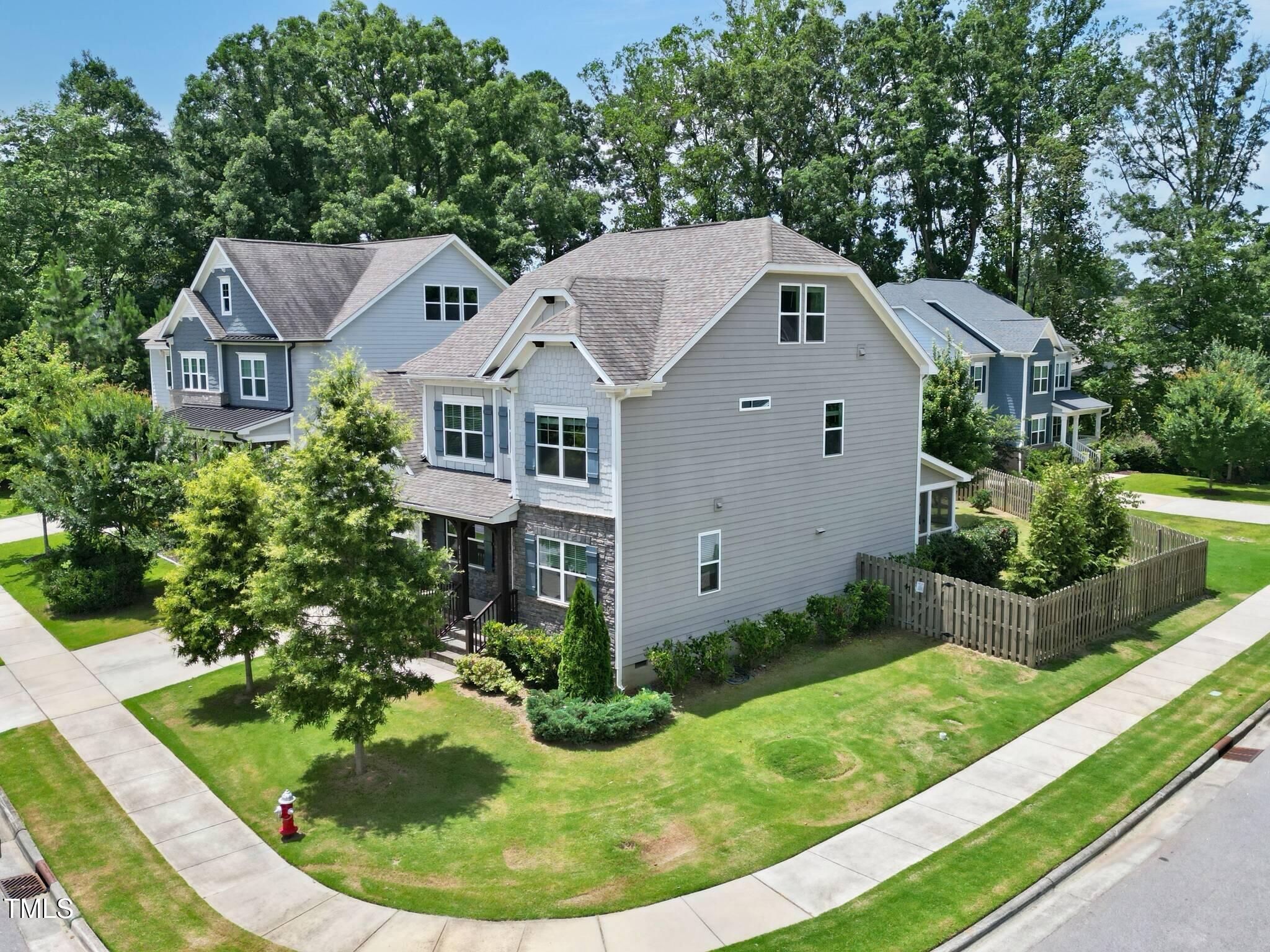 4104 Belnap Drive