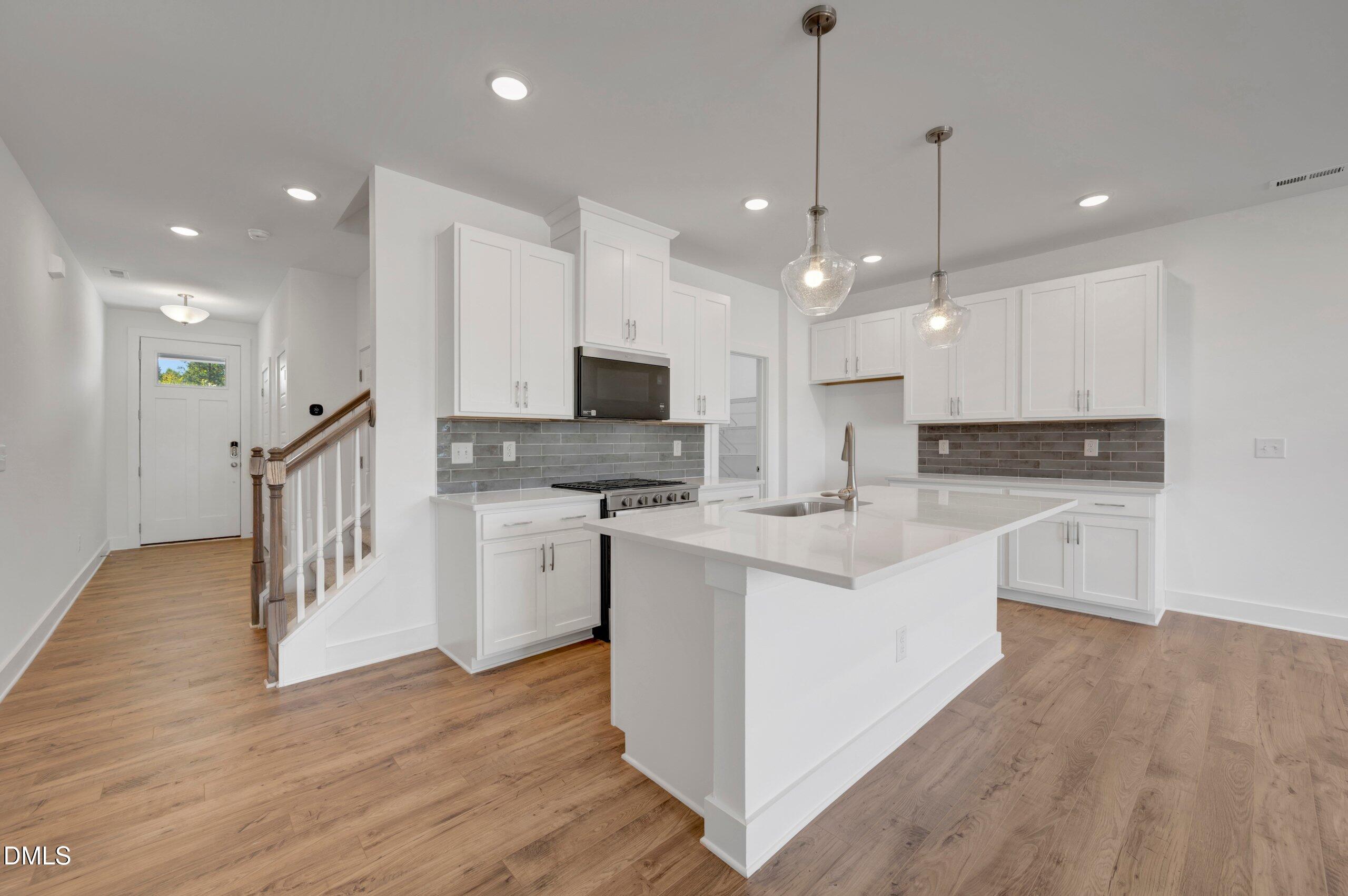 47 Ara Court 210