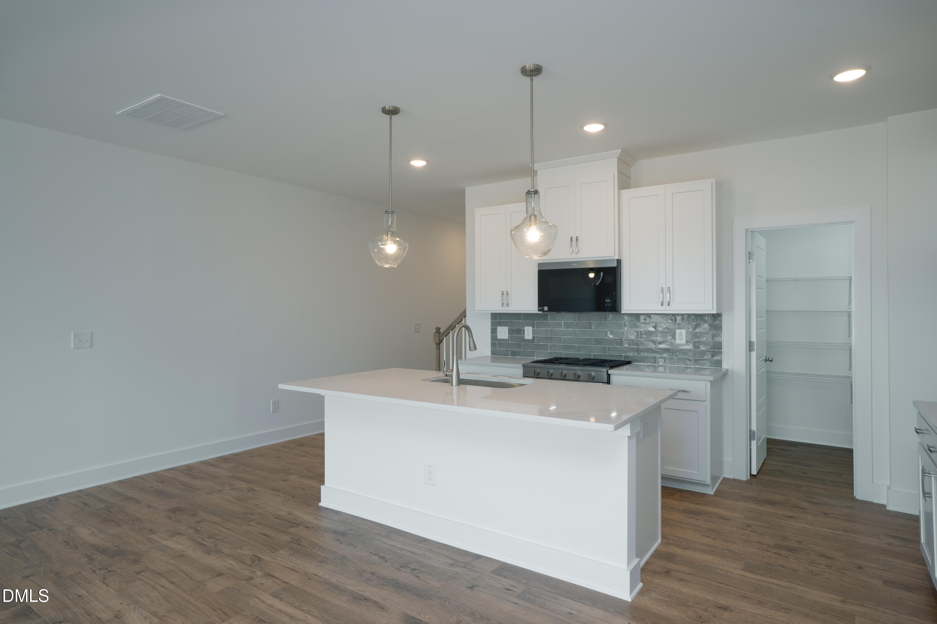 47 Ara Court 210