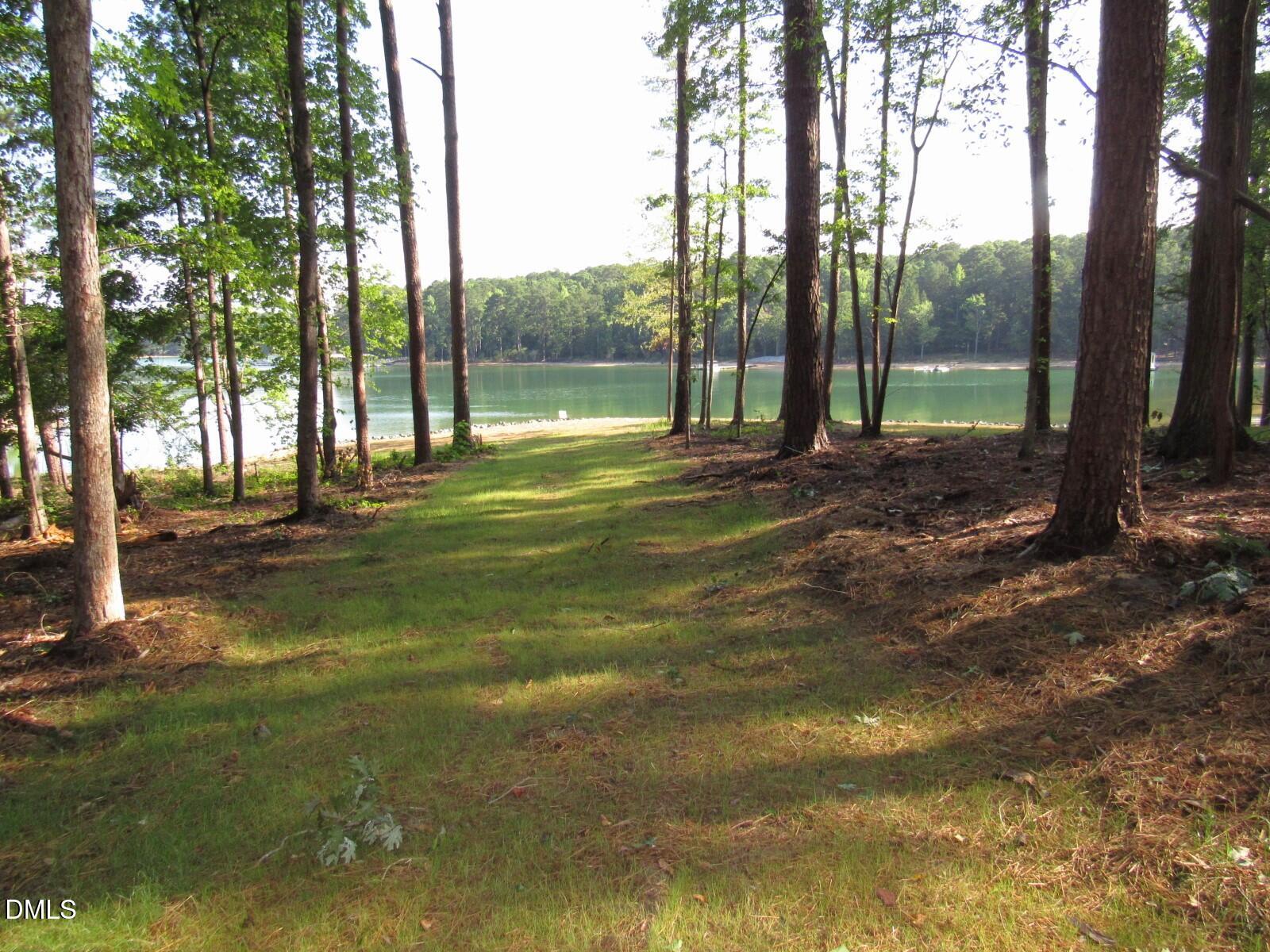 112 Shoreline Drive