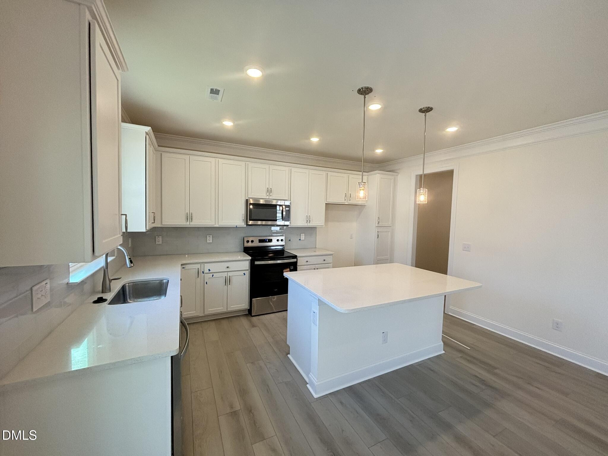 56 Flannel Court 251