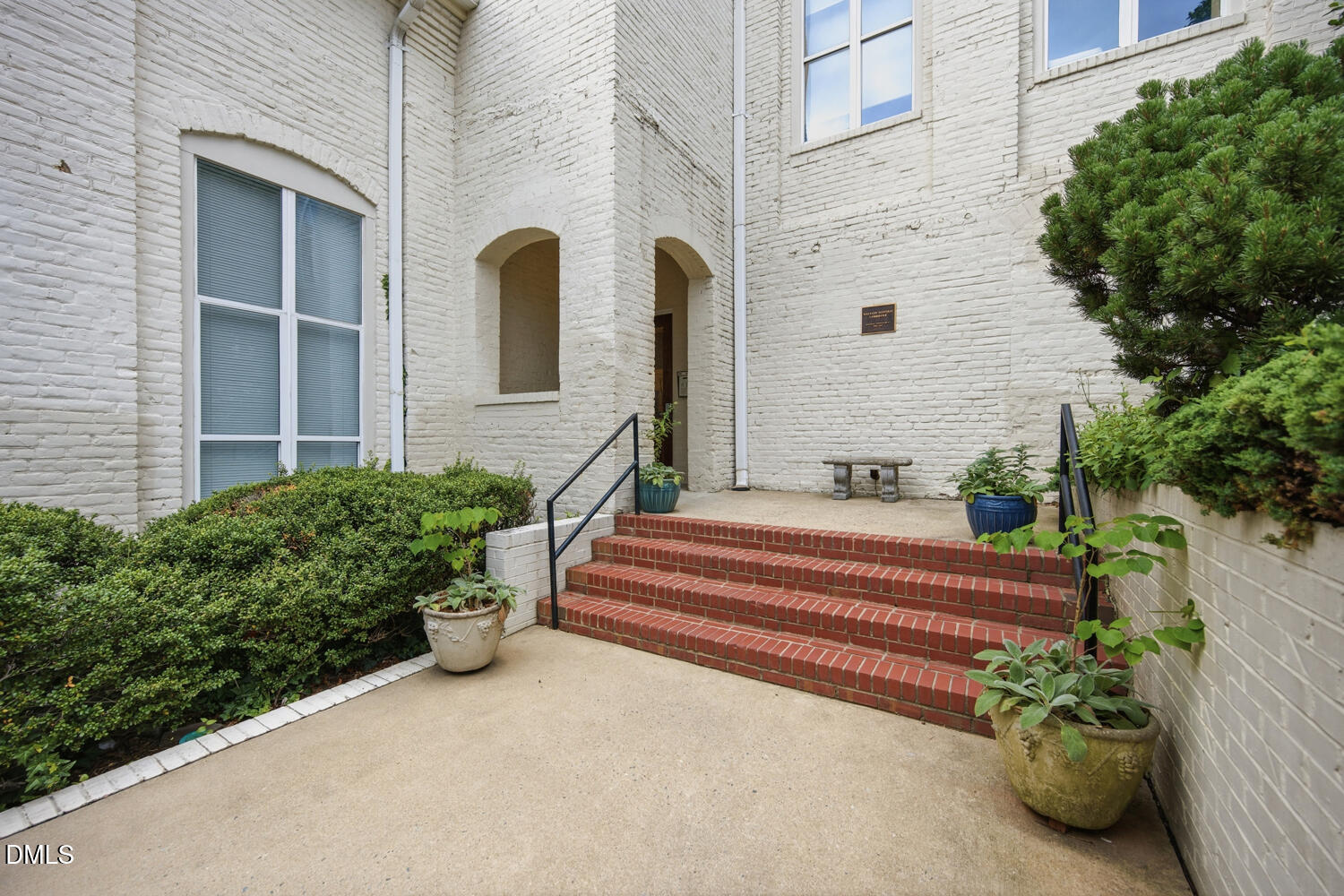 614 Capital Boulevard 112