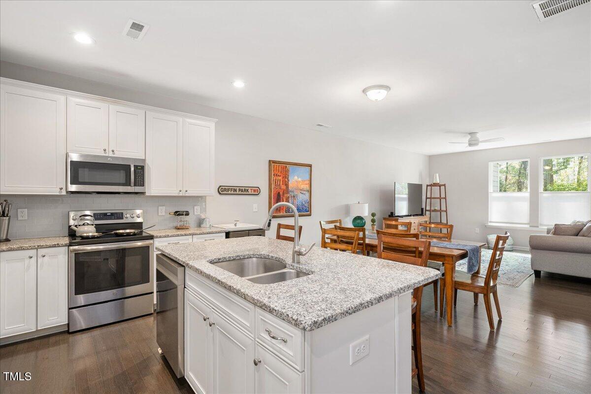2537 Sunnybranch Lane