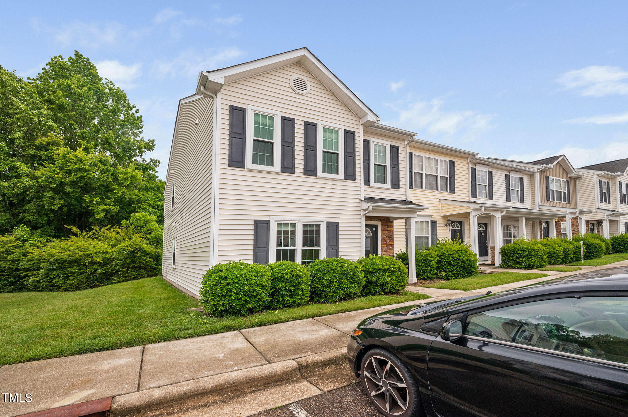 2018 Grassy Banks Drive