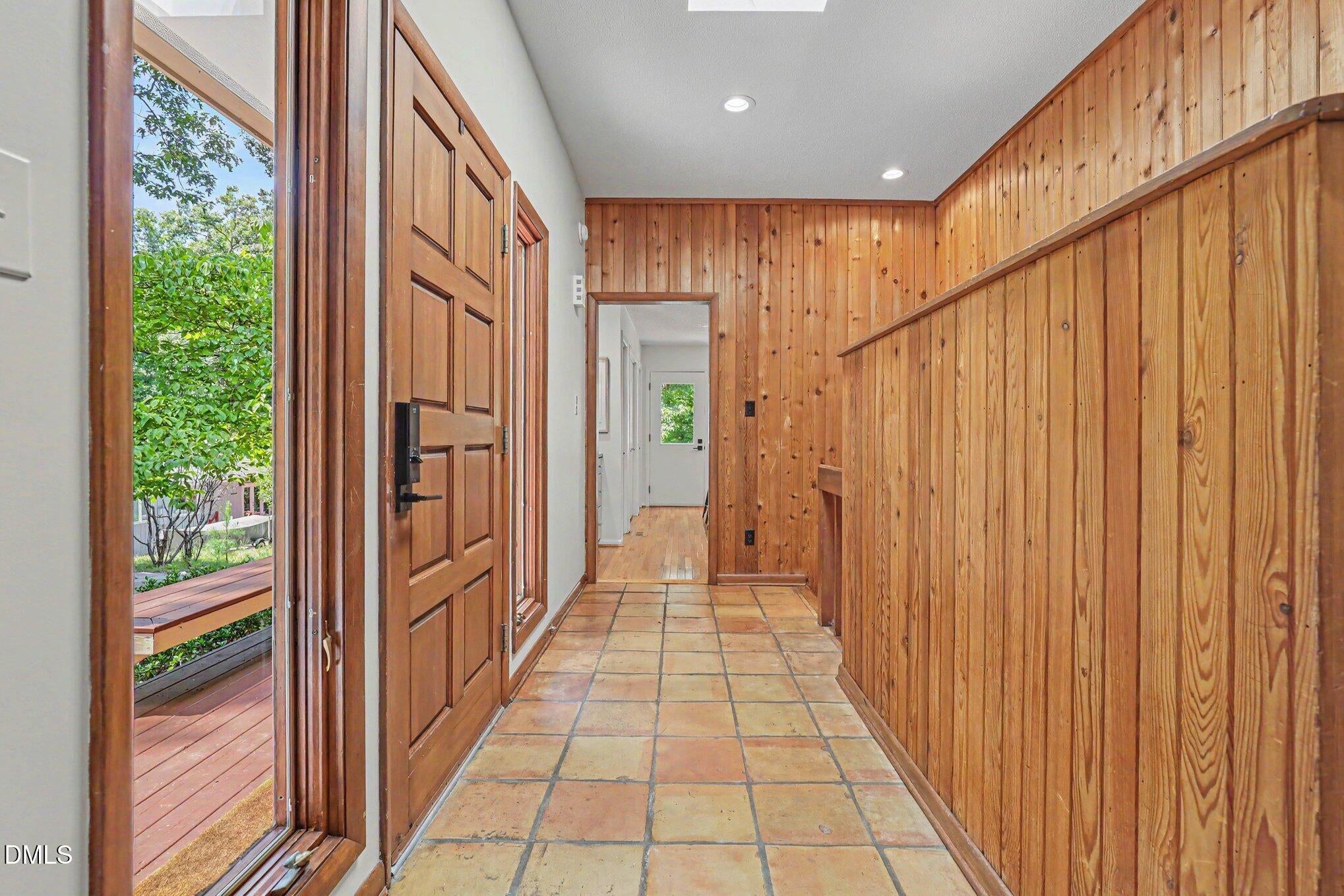 625 Kensington Drive