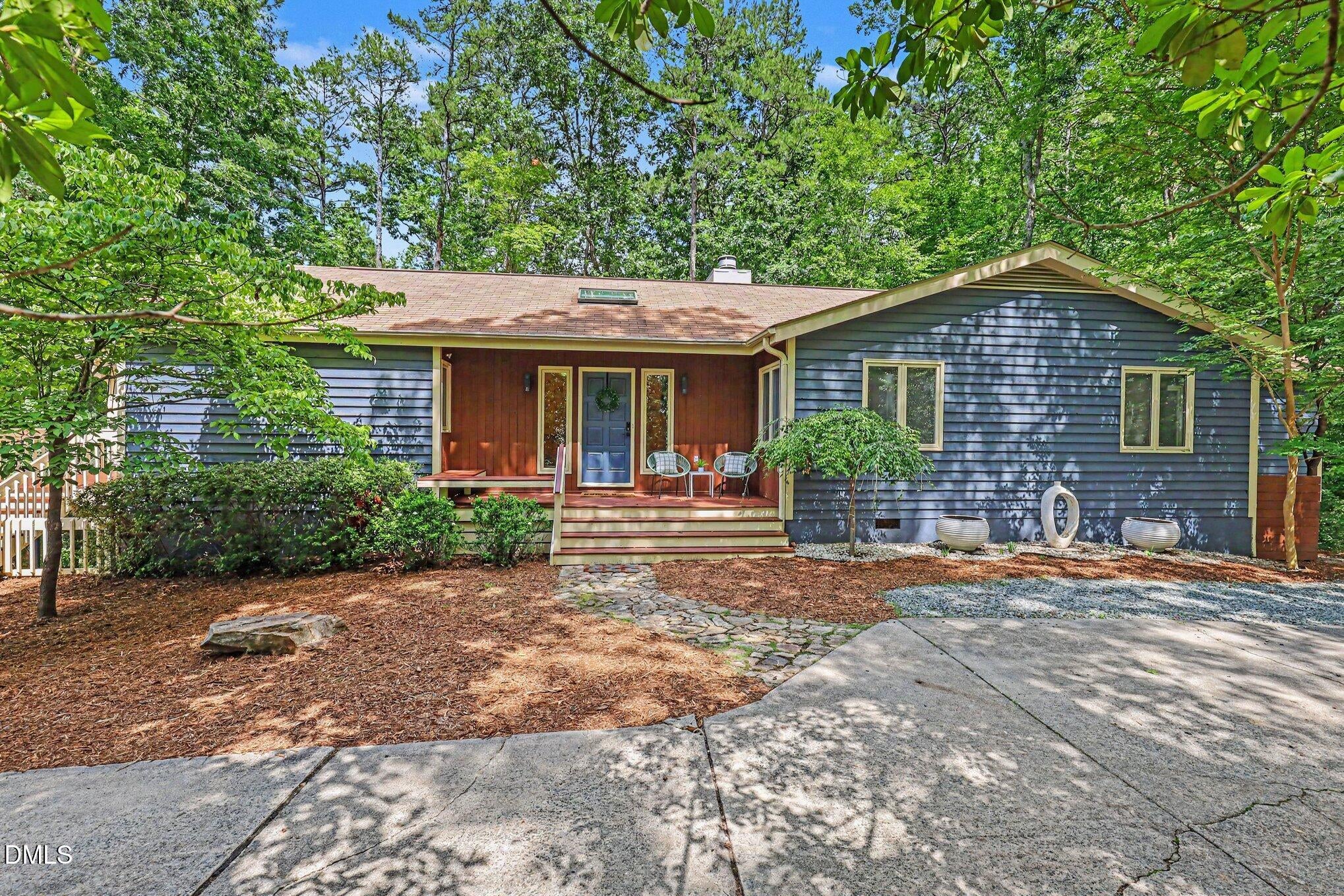 625 Kensington Drive