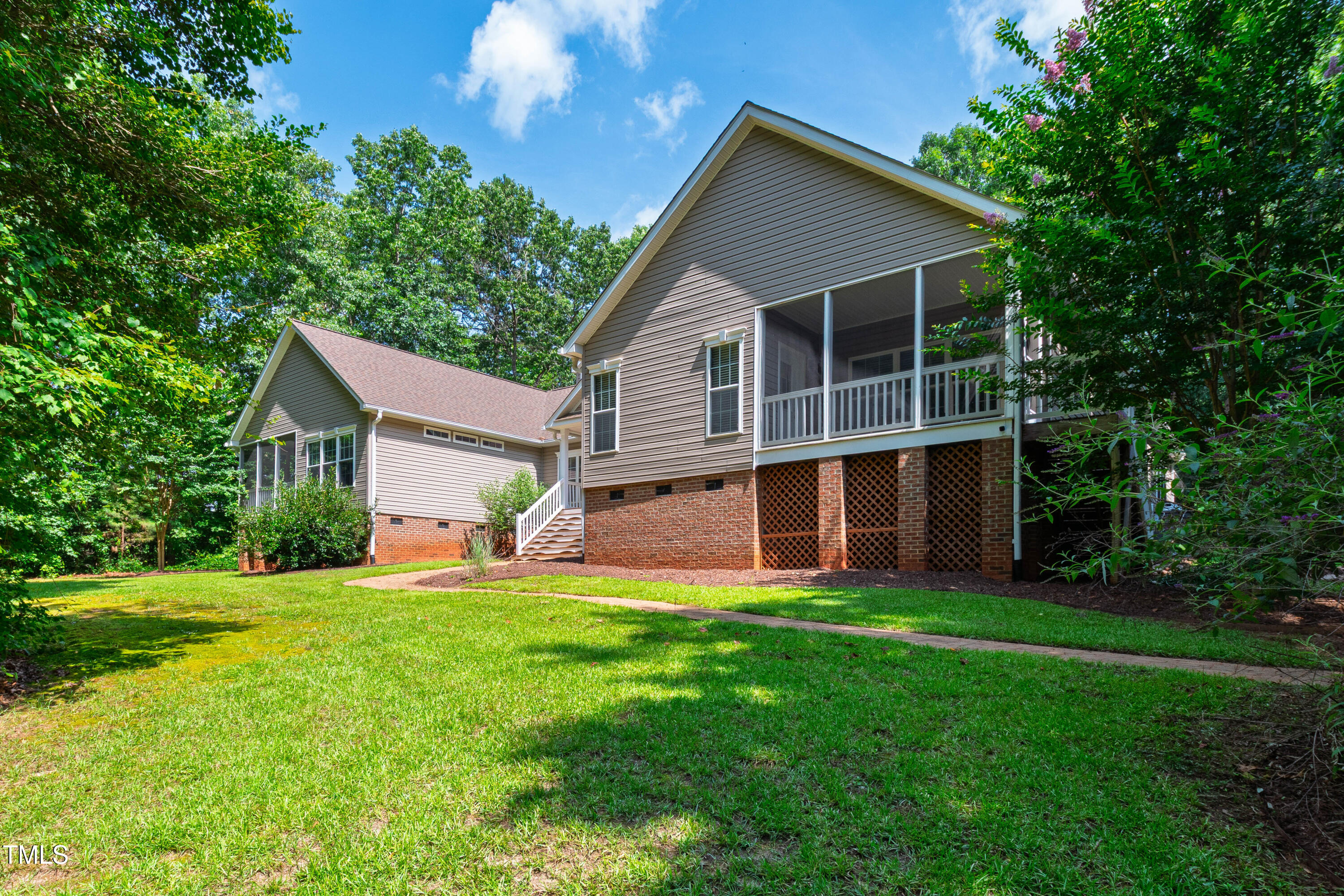 35 Creekstone Court