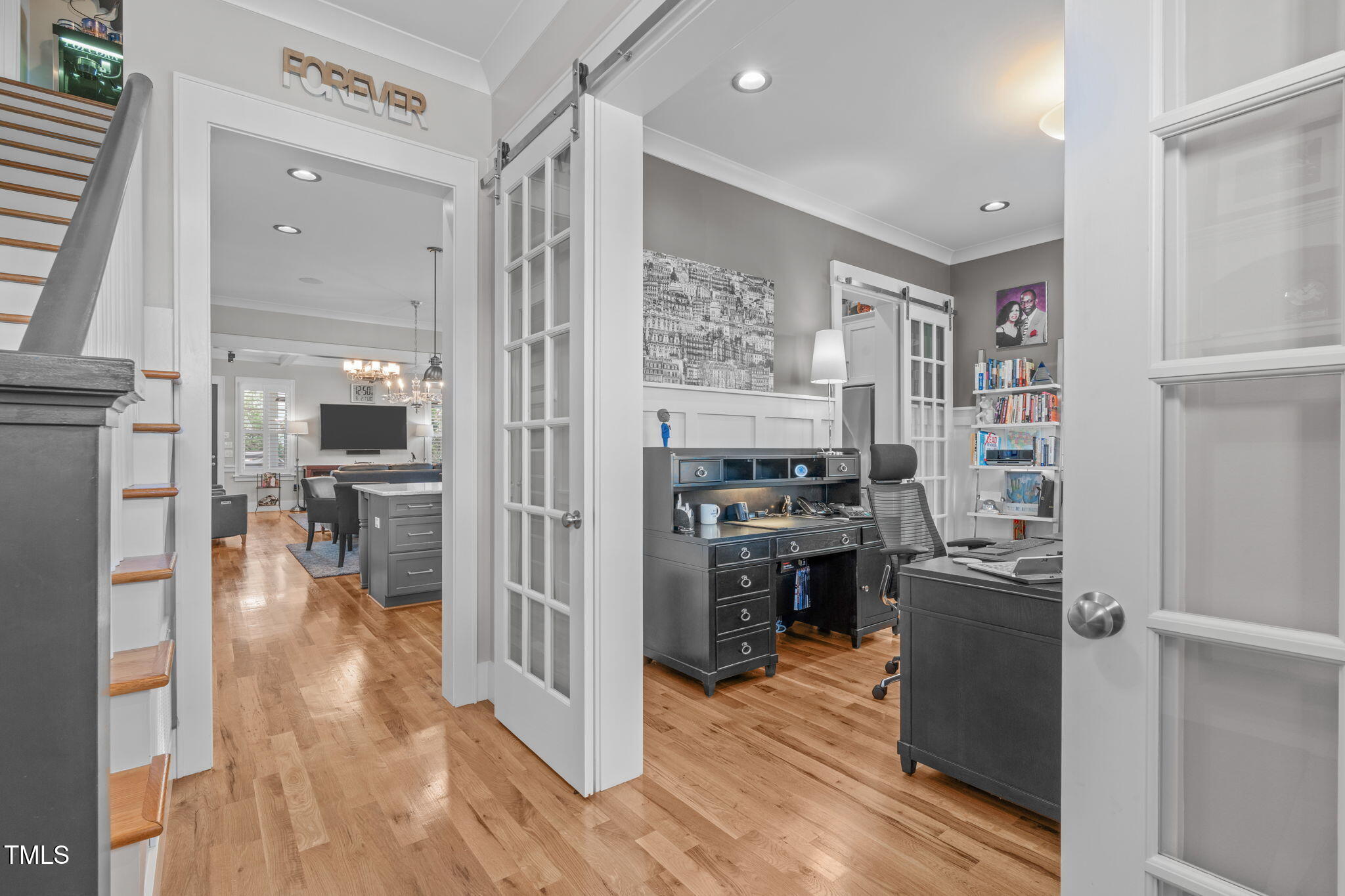 113 Splendid Oak Court