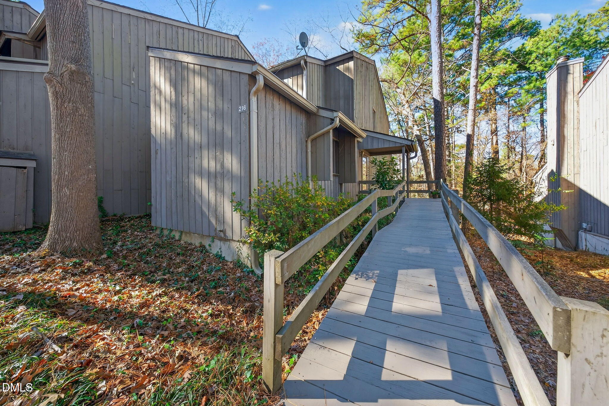216 Ridge Trail