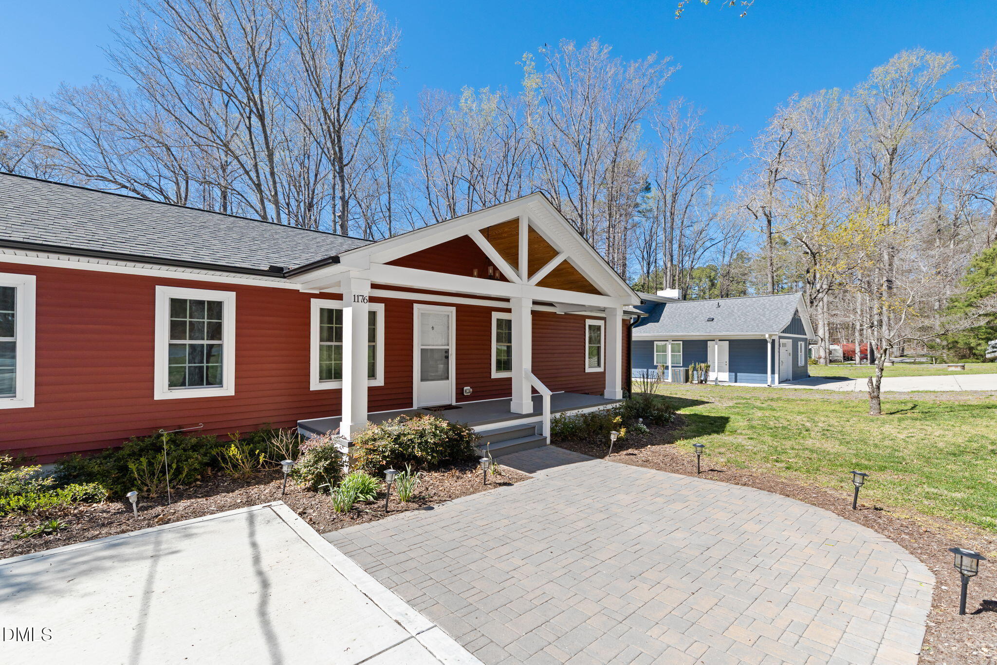 1176 Cedar Cove Road