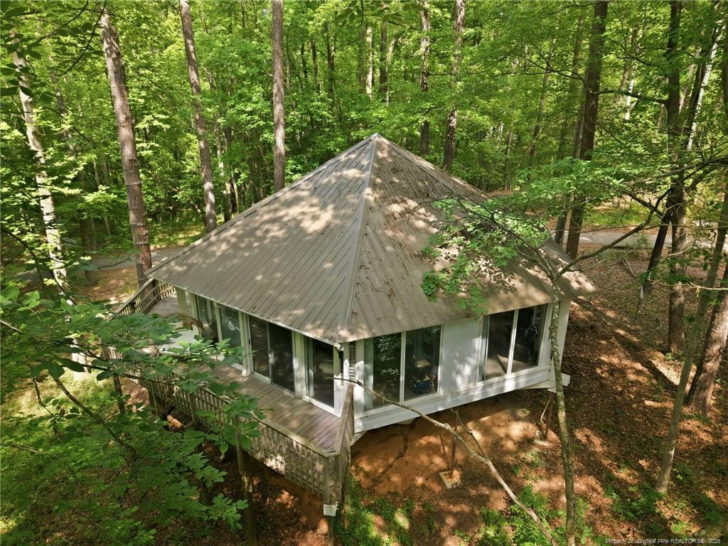 822 Hilltop Circle