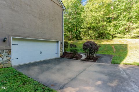 A home in Holly Springs