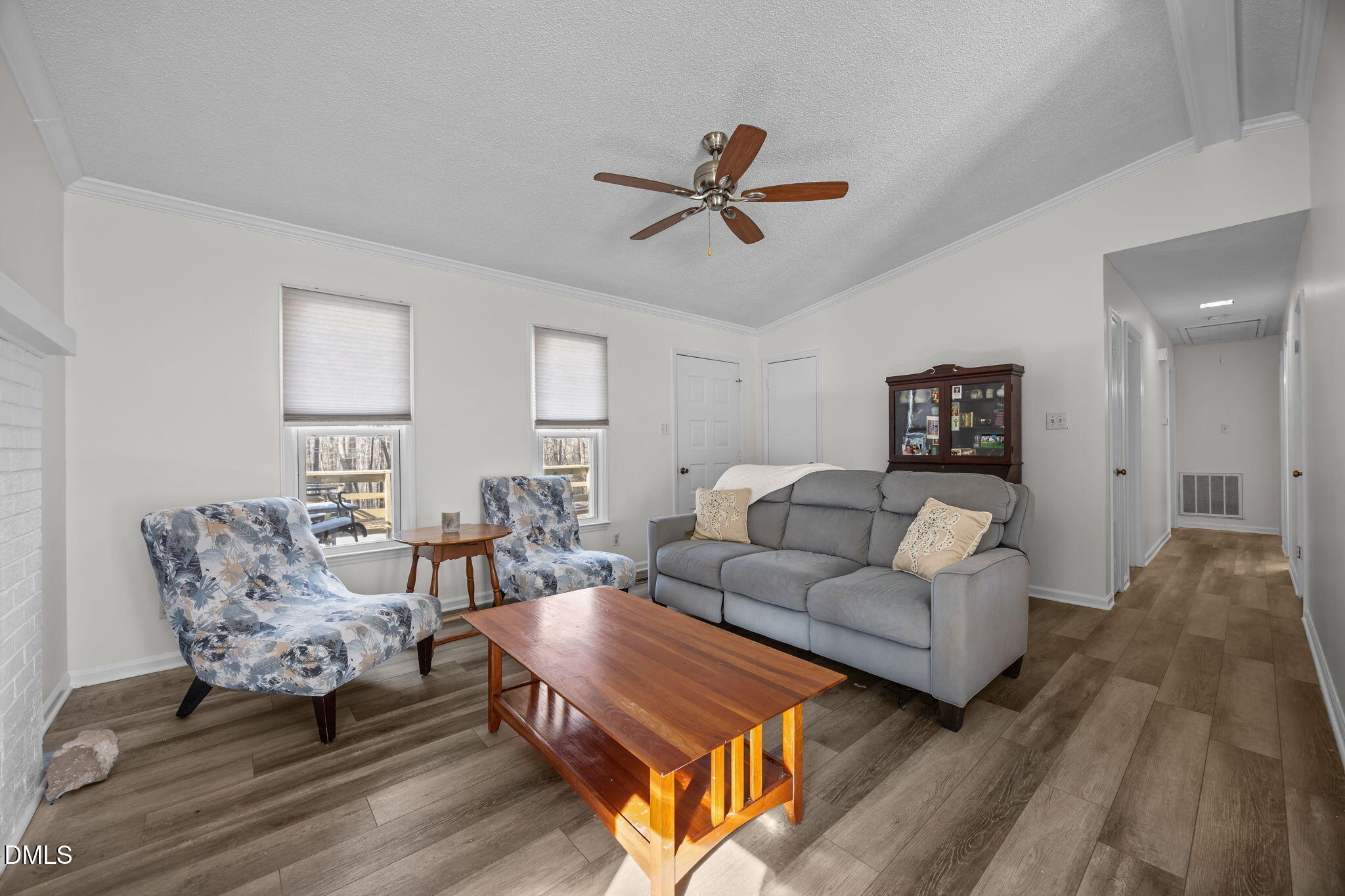 2424 Timber Oak Drive