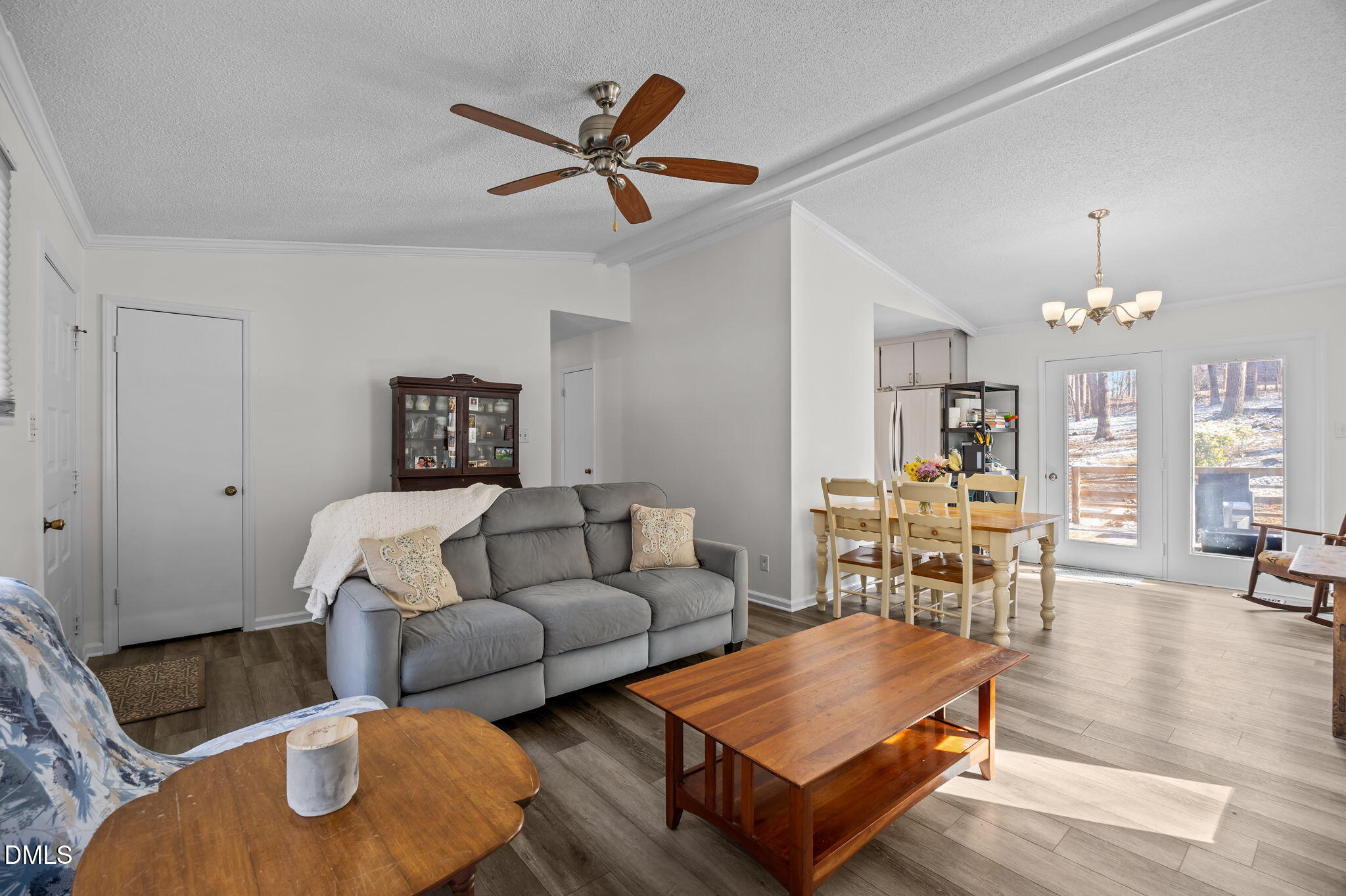 2424 Timber Oak Drive