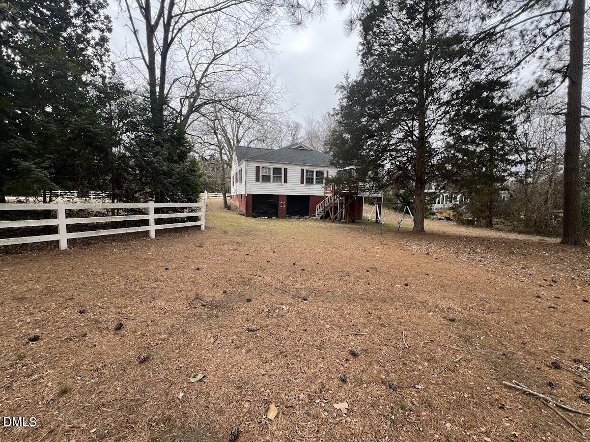 125 E Jennette Avenue