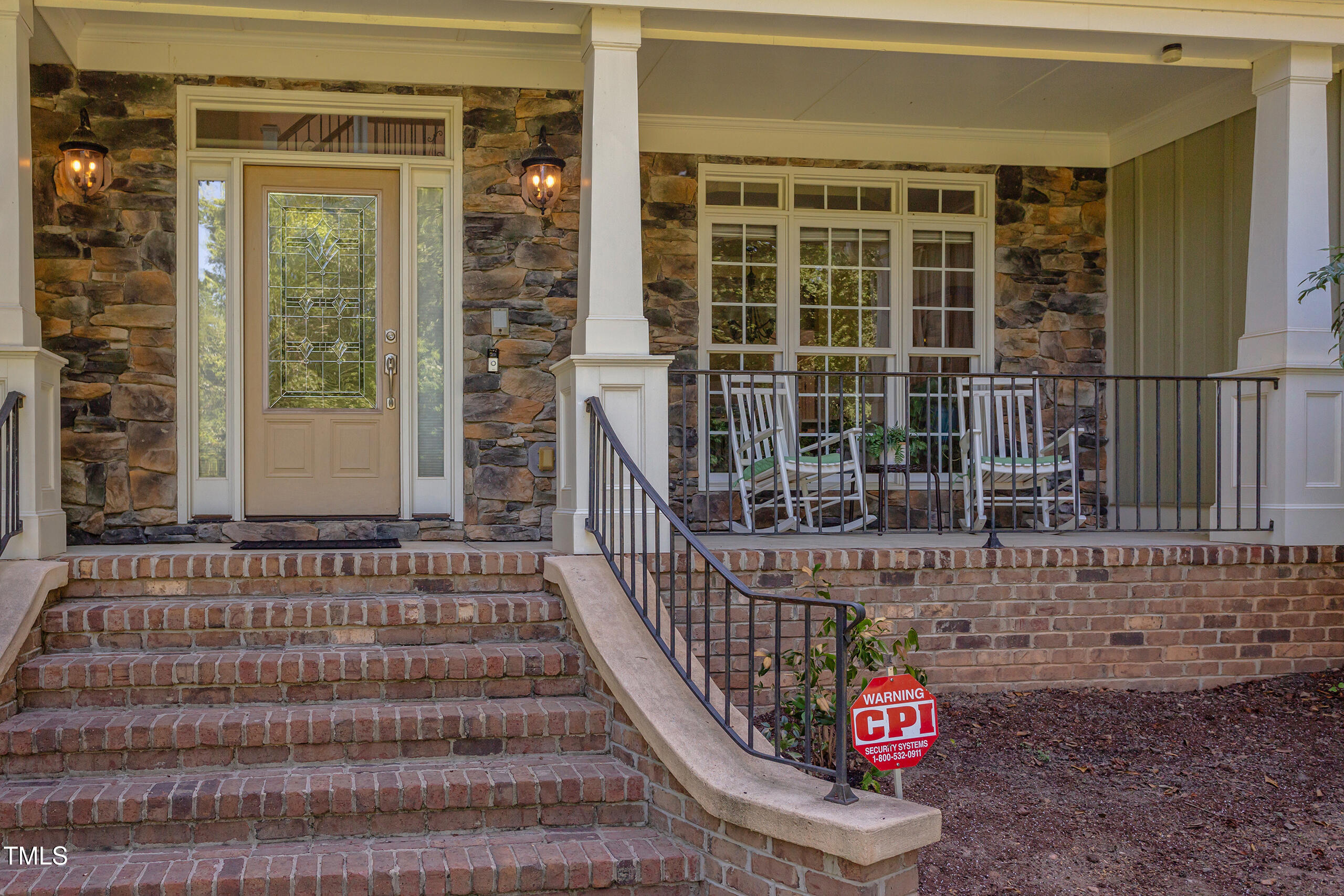 2012 Silverleaf Drive