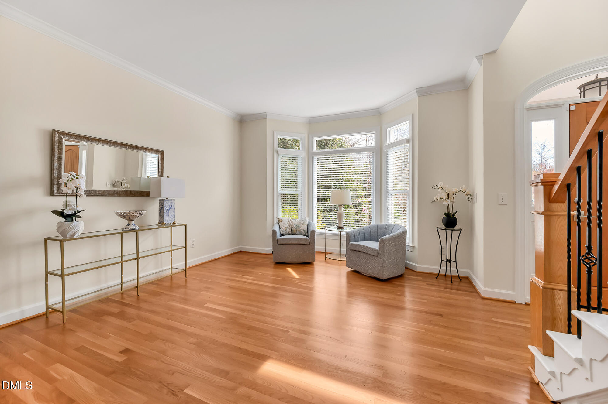 109 N Crabtree Knolls