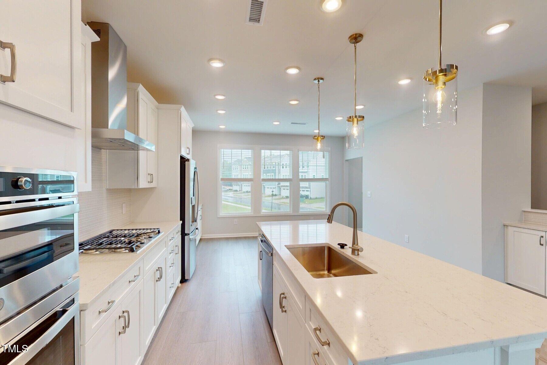 2703 Hunter Woods Drive #557