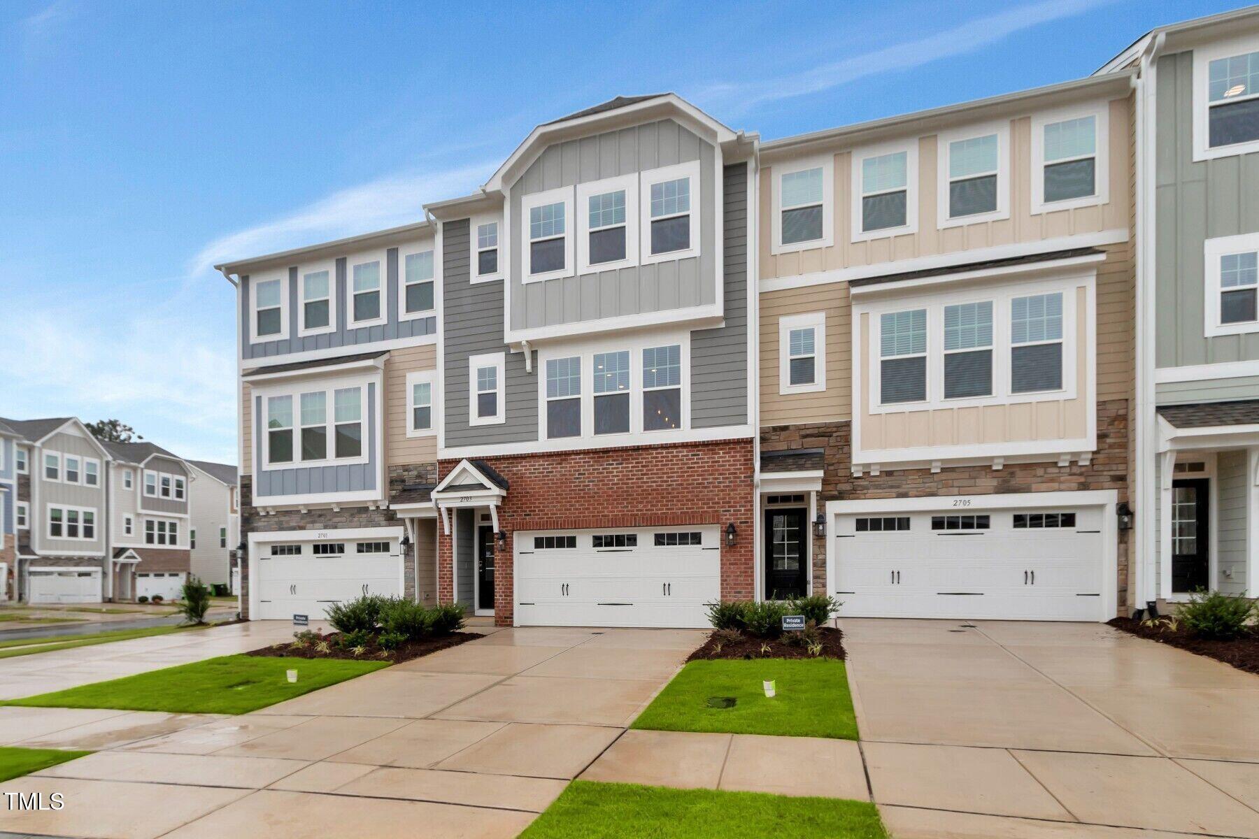 2703 Hunter Woods Drive #557