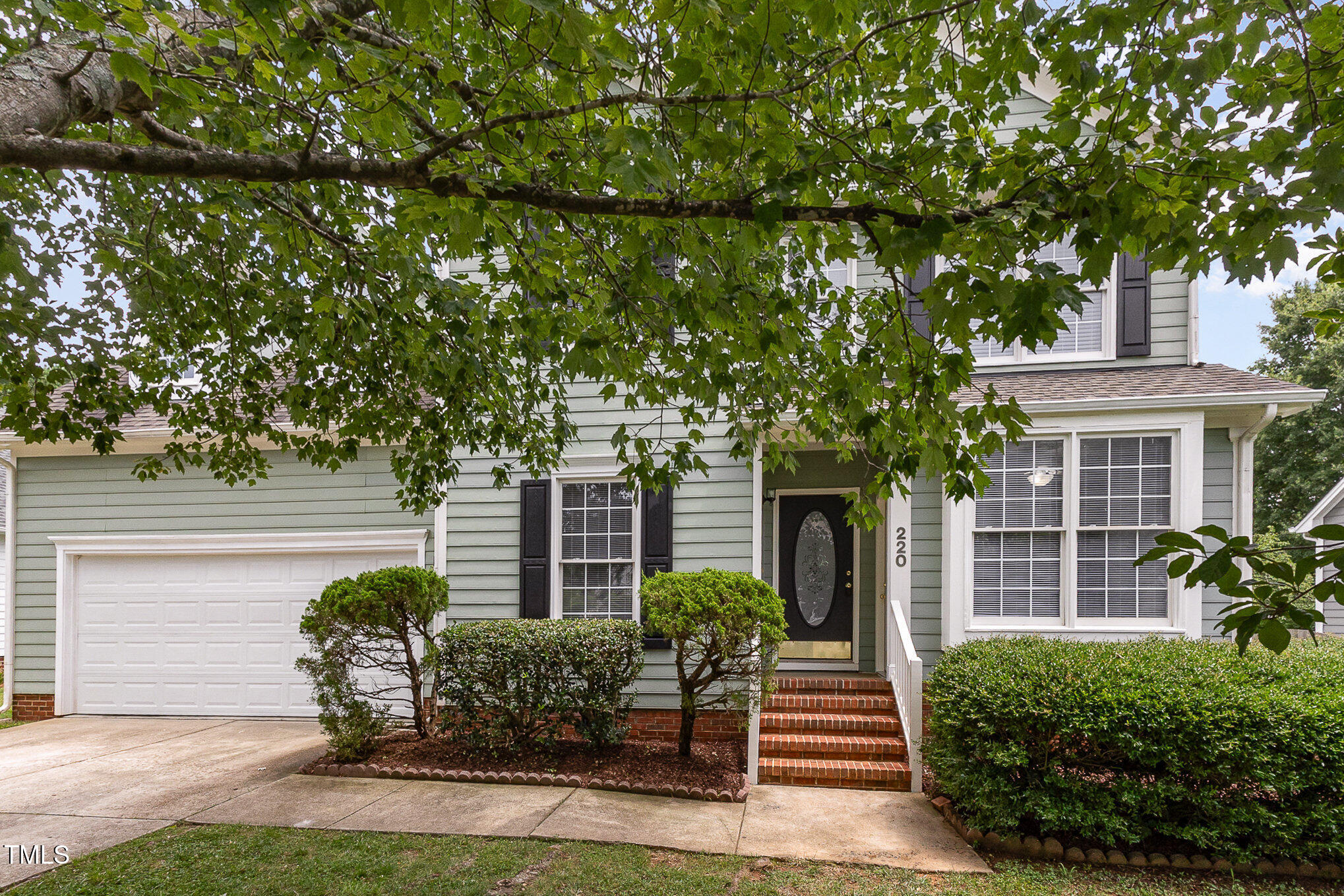 220 Ravenstone Drive