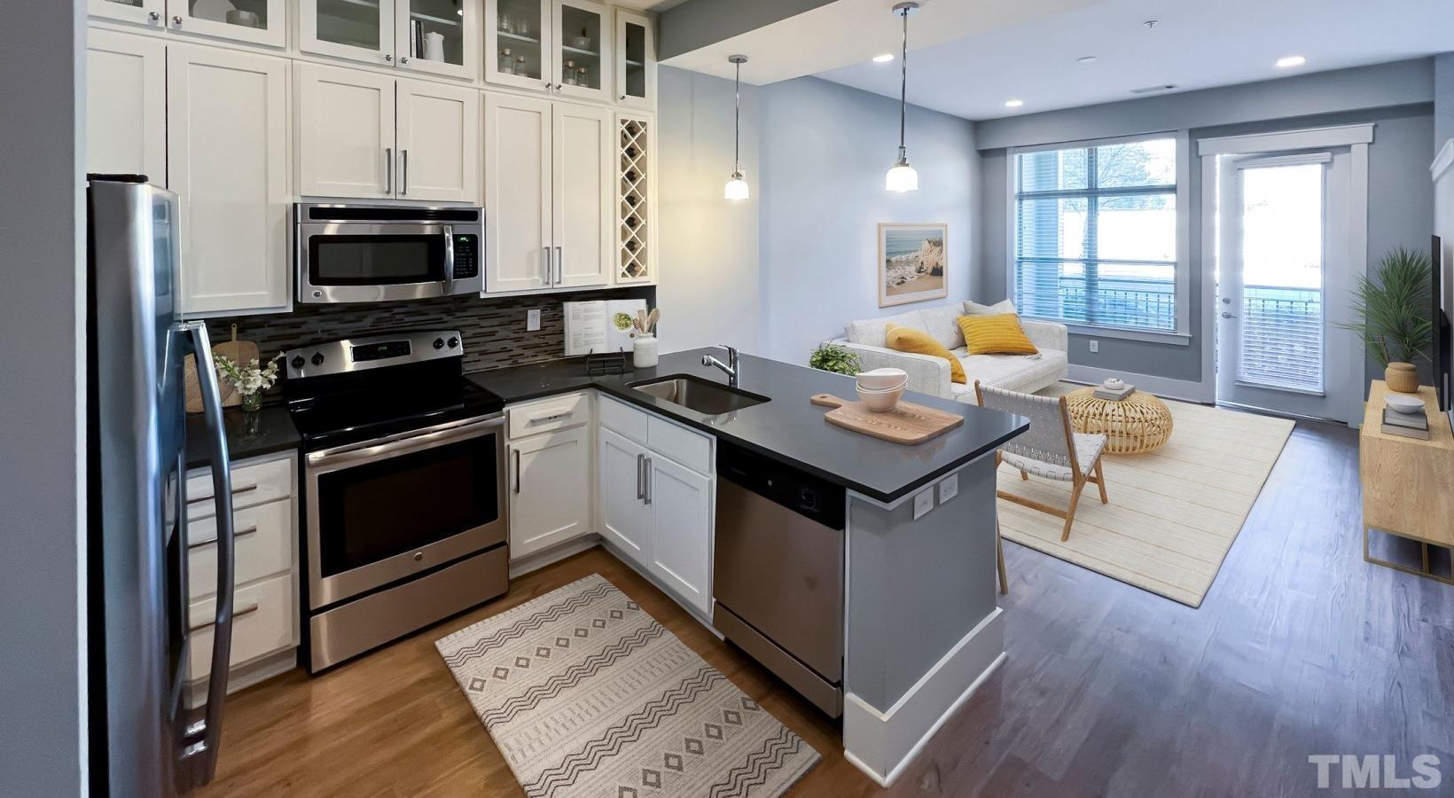 Durham, North Carolina 27707, United States, 2 Bedrooms Bedrooms, ,2 BathroomsBathrooms,Residential,Active,43171