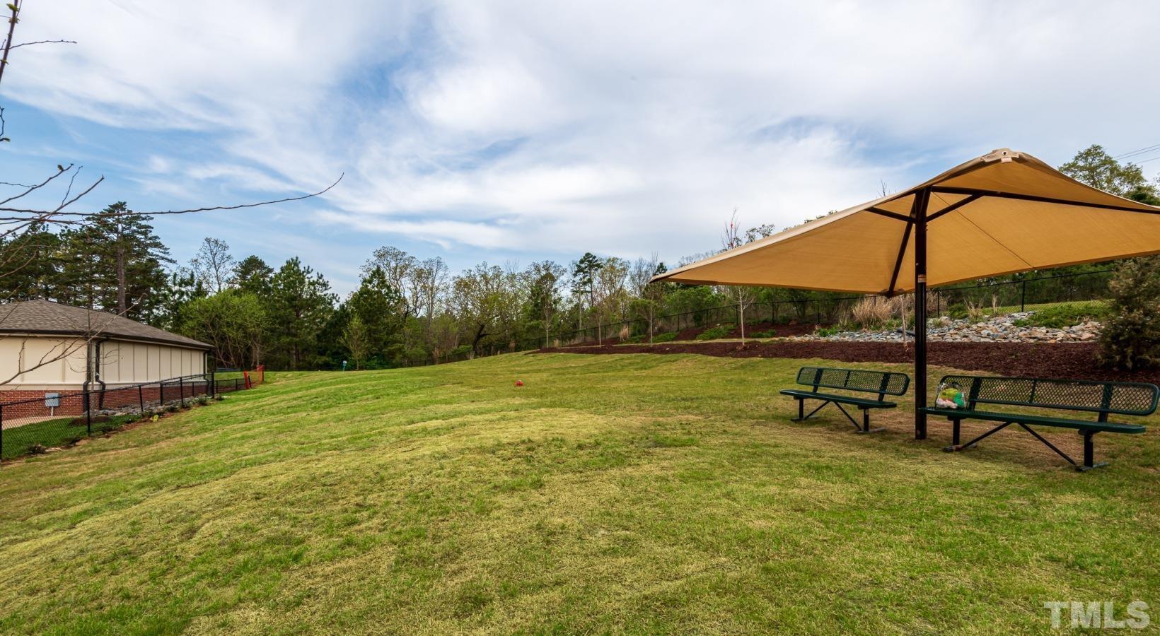 Durham, North Carolina 27707, United States, 2 Bedrooms Bedrooms, ,2 BathroomsBathrooms,Residential,Active,43171