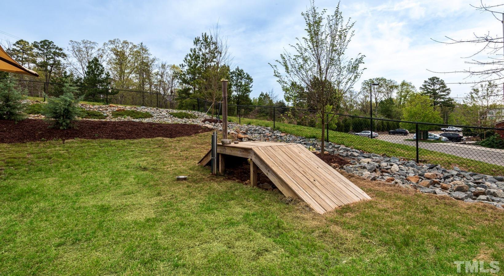 Durham, North Carolina 27707, United States, 2 Bedrooms Bedrooms, ,2 BathroomsBathrooms,Residential,Active,43171