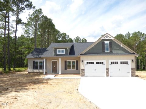 802 Shade Tree Road Benson NC 27504