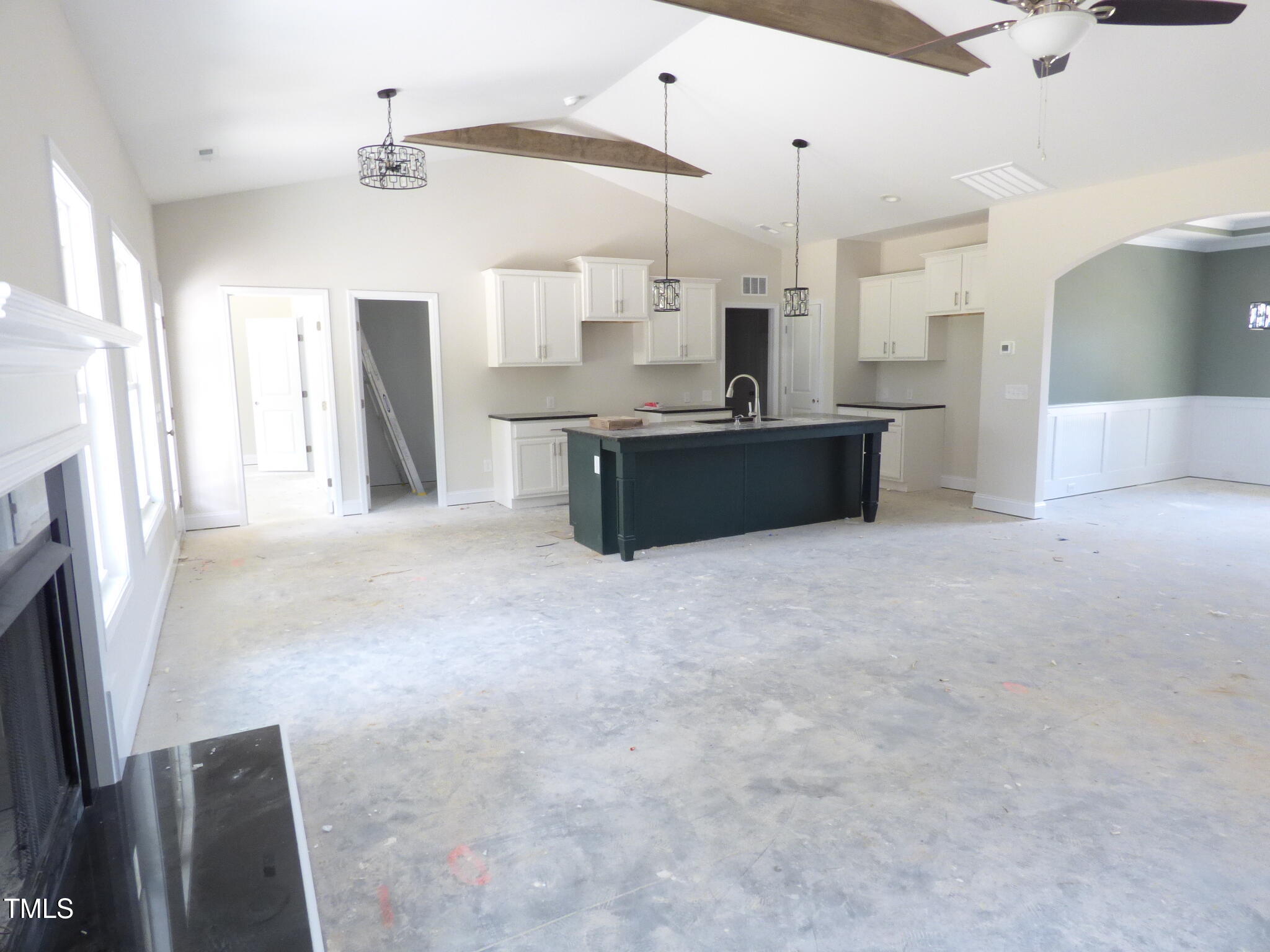 802 Shade Tree Road