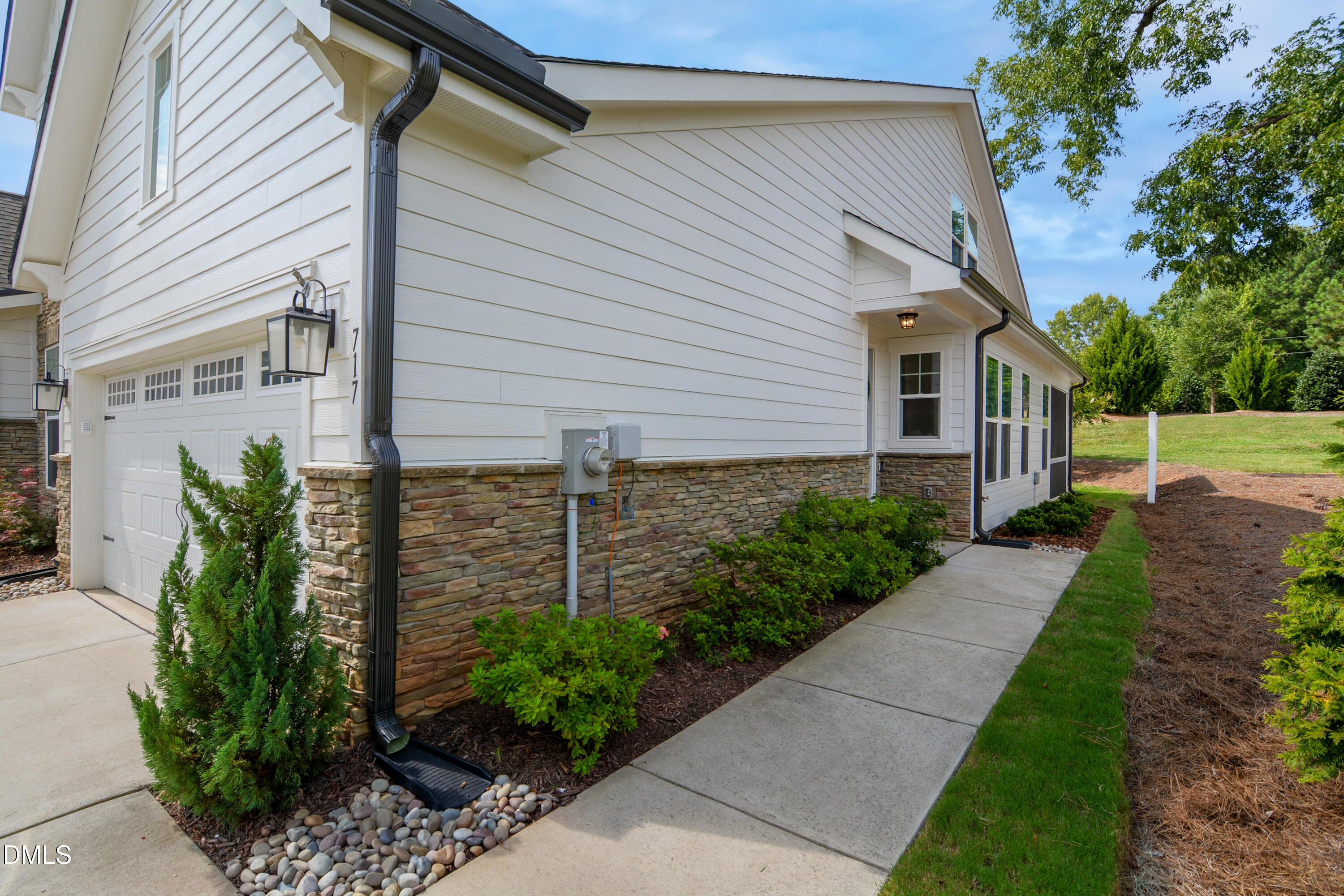 717 Churton Place