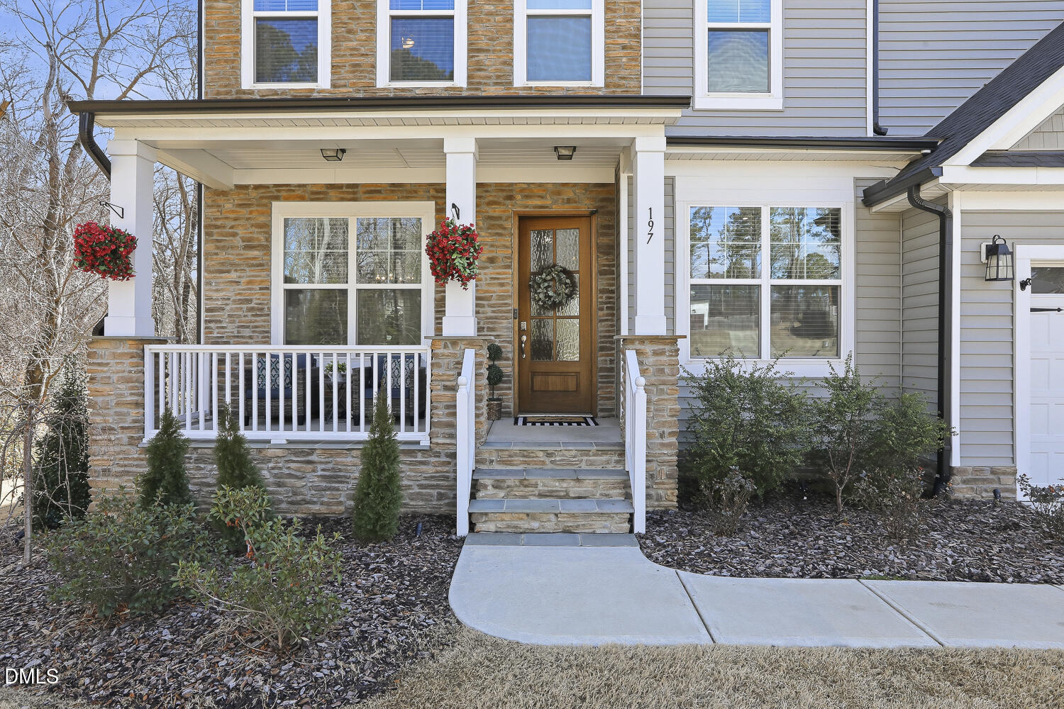 197 S Clearbrook Court