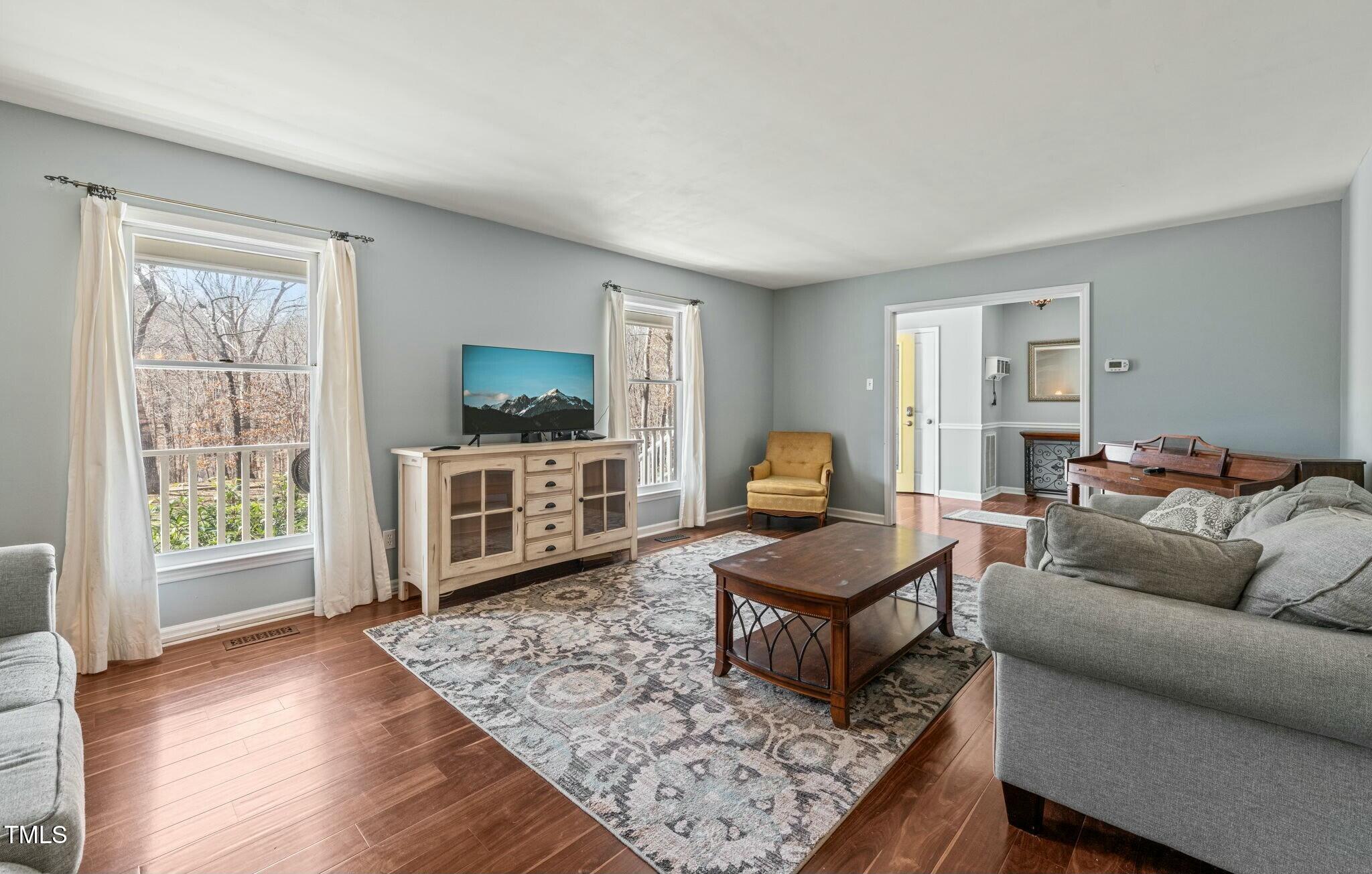 11424 Horsemans Trail