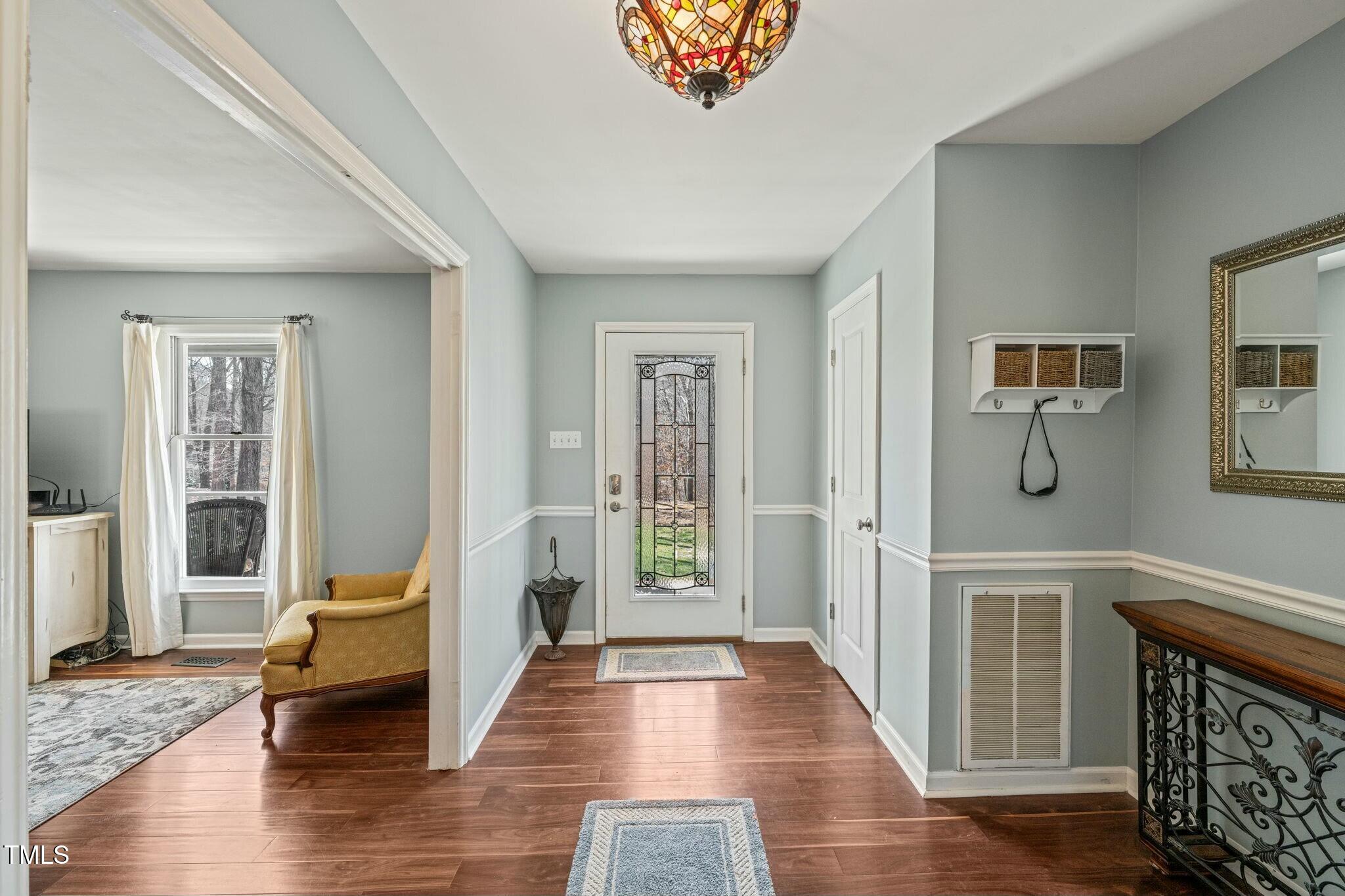 11424 Horsemans Trail