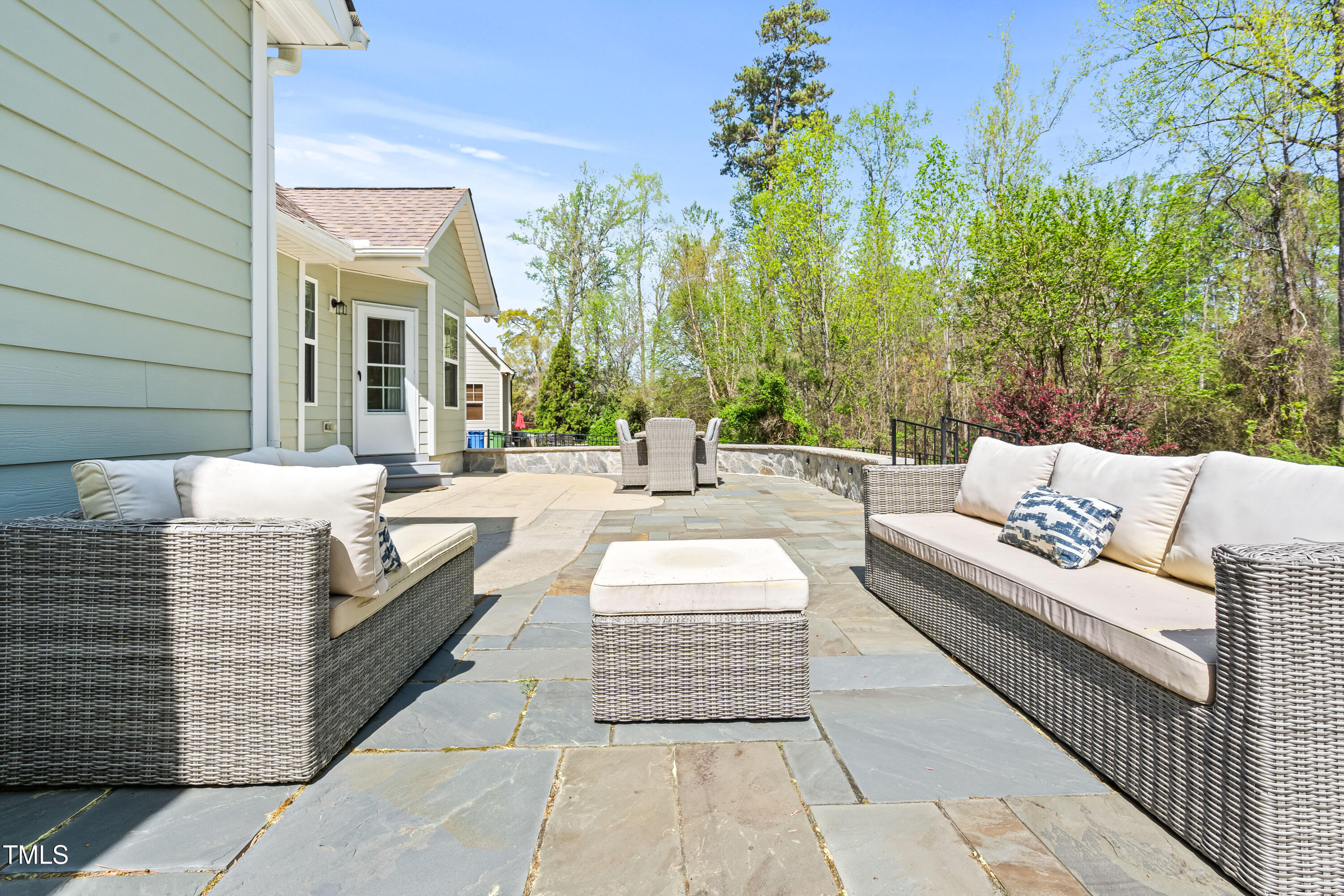 347 Country Mill Way