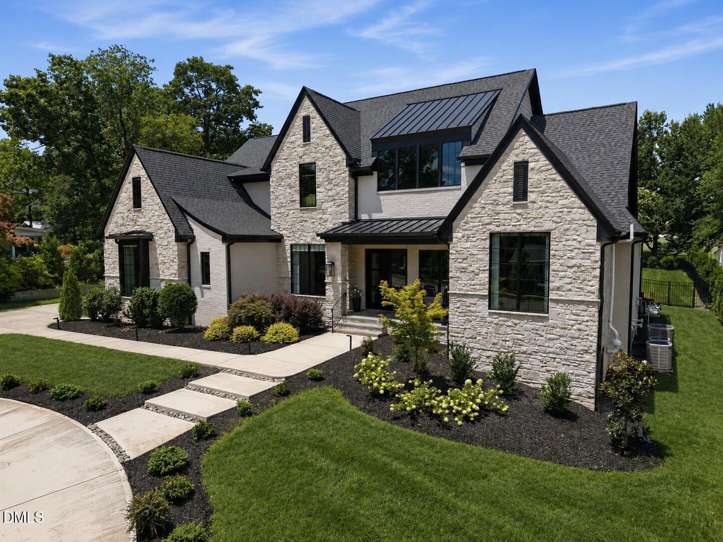 1209 Briar Patch Lane