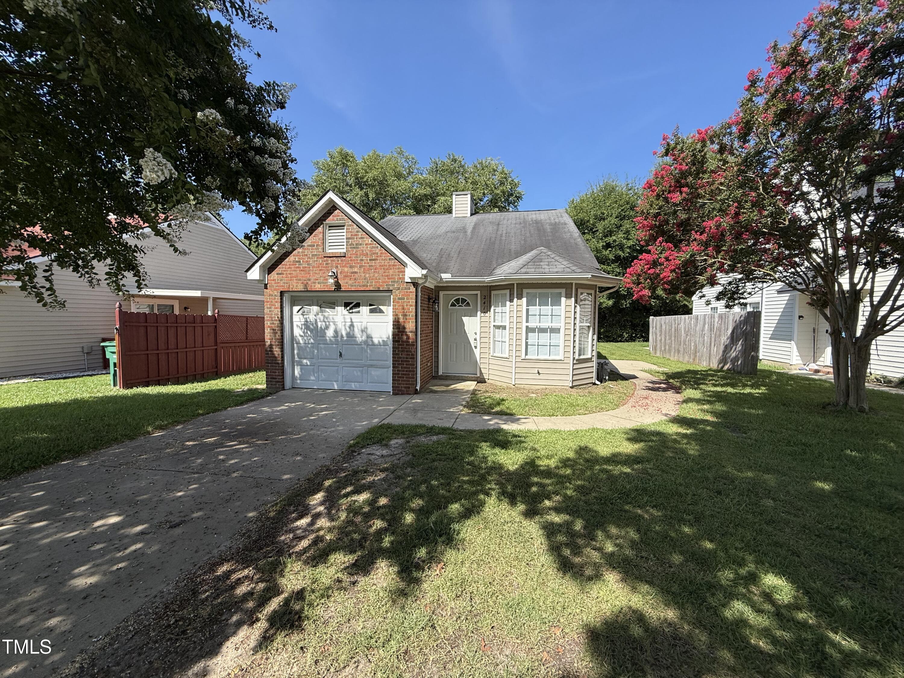 2410 Winding Creek Drive SW