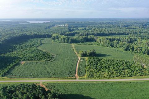 9765 Old Lewis School Road Middlesex NC 27557