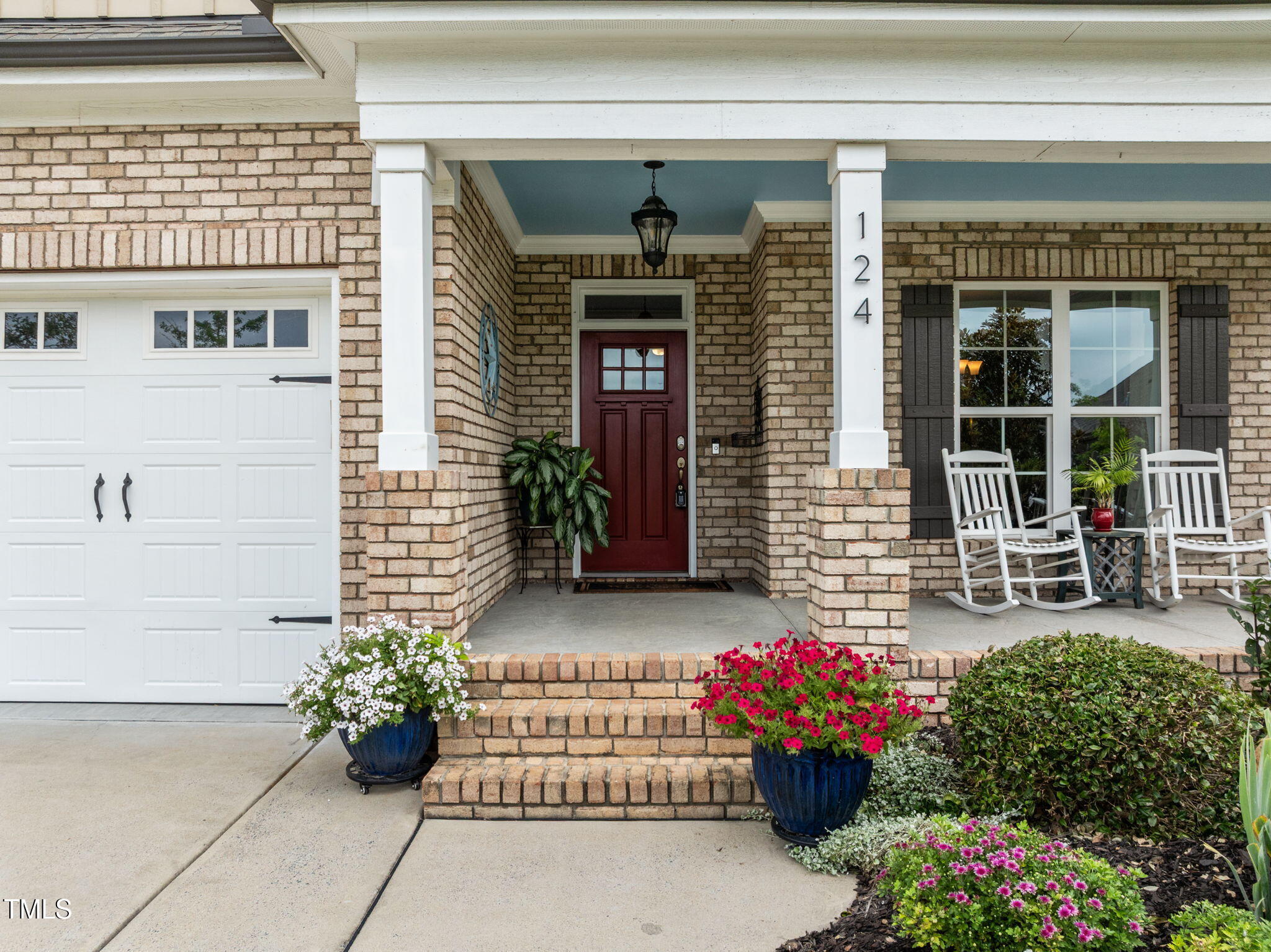 124 Moss Creek Place