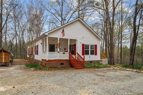 240 Deer Track Road Lillington NC 27546