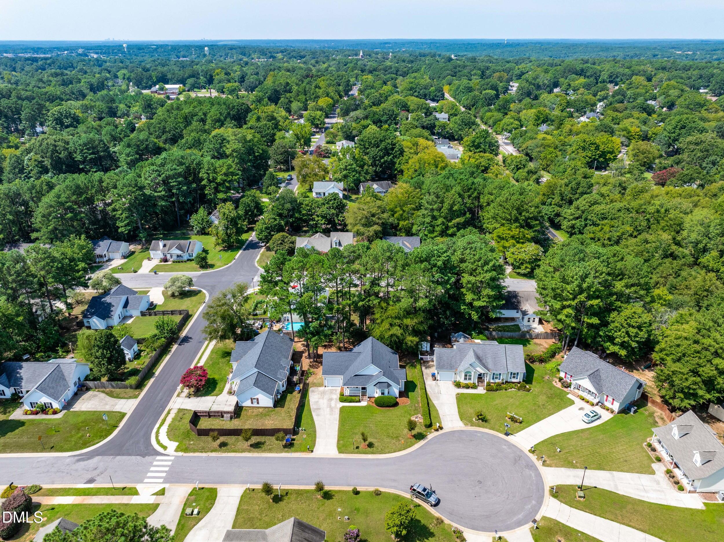 412 Groveton Trail