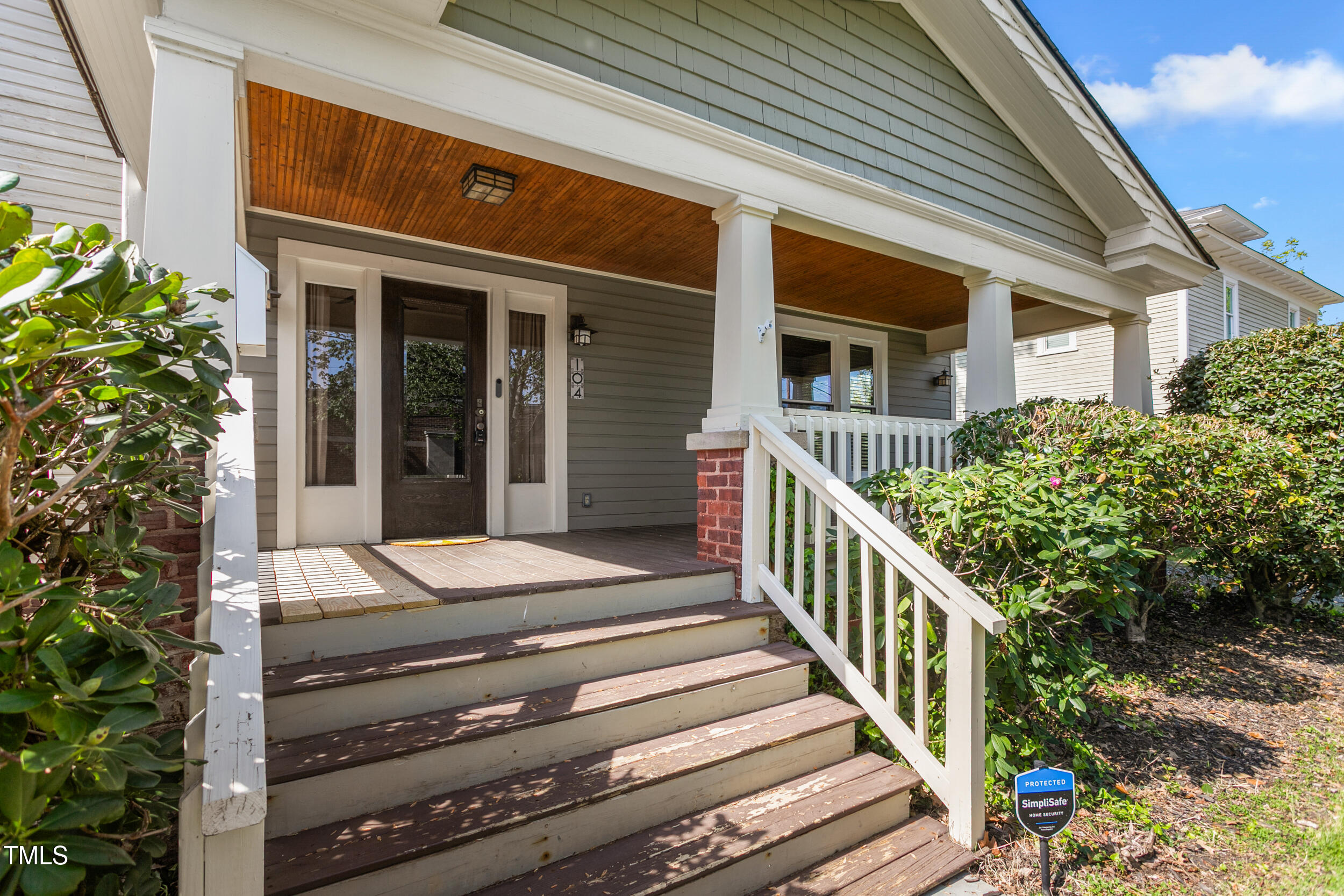 104 E Wilson Street