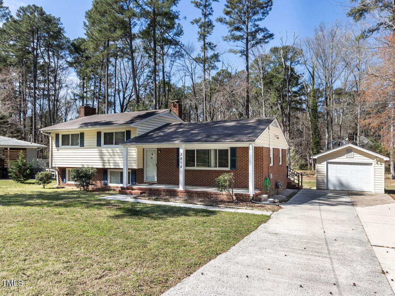 3818 Hillgrand Drive